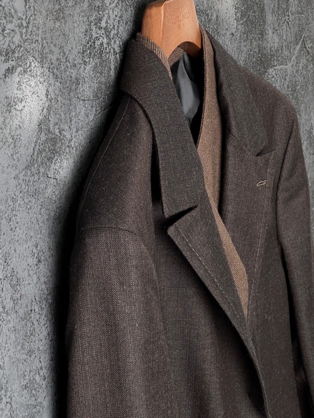 Salvatore Ferragamo Salvatore Ferragamo camel two-tone wool blazer Size 50L - 6 Thumbnail