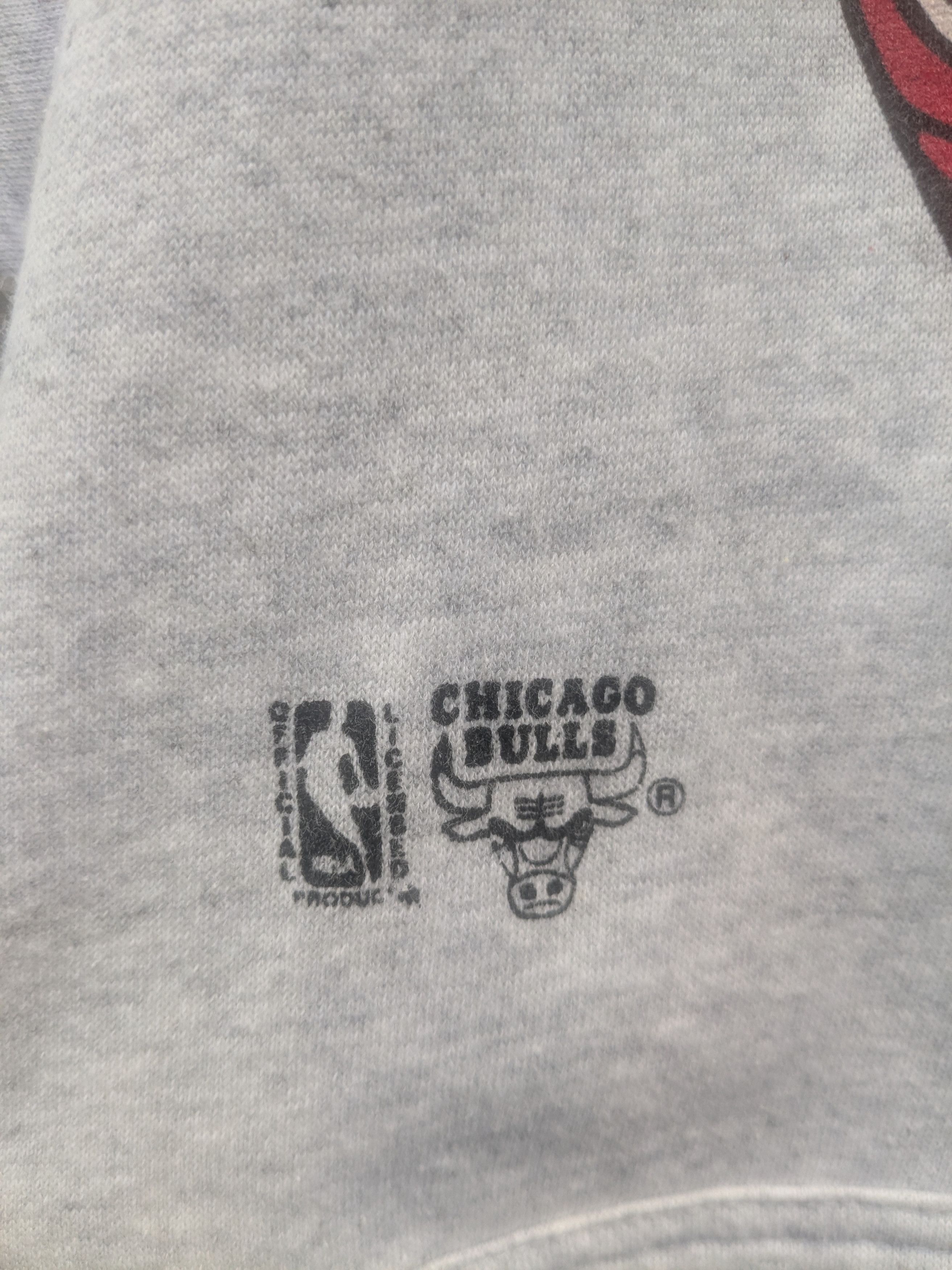 Logo 7 Chicago bulls logo 7 made in USA hoodie Size US M / EU 48-50 / 2 - 3 Thumbnail