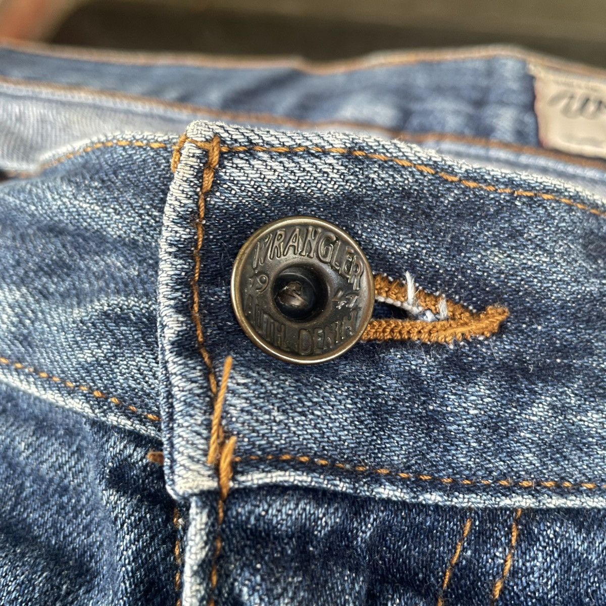 Wrangler Y2K Wrangler Distressed Washed Mud Jeans Vintage Size US 36 / EU 52 - 15 Thumbnail
