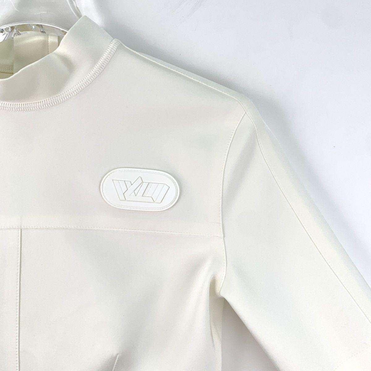 Louis Vuitton Louis Vuitton Stand Collar Short Sleeve T-shirt K26WX Size XXS / US 00 / IT 34 - 3 Thumbnail