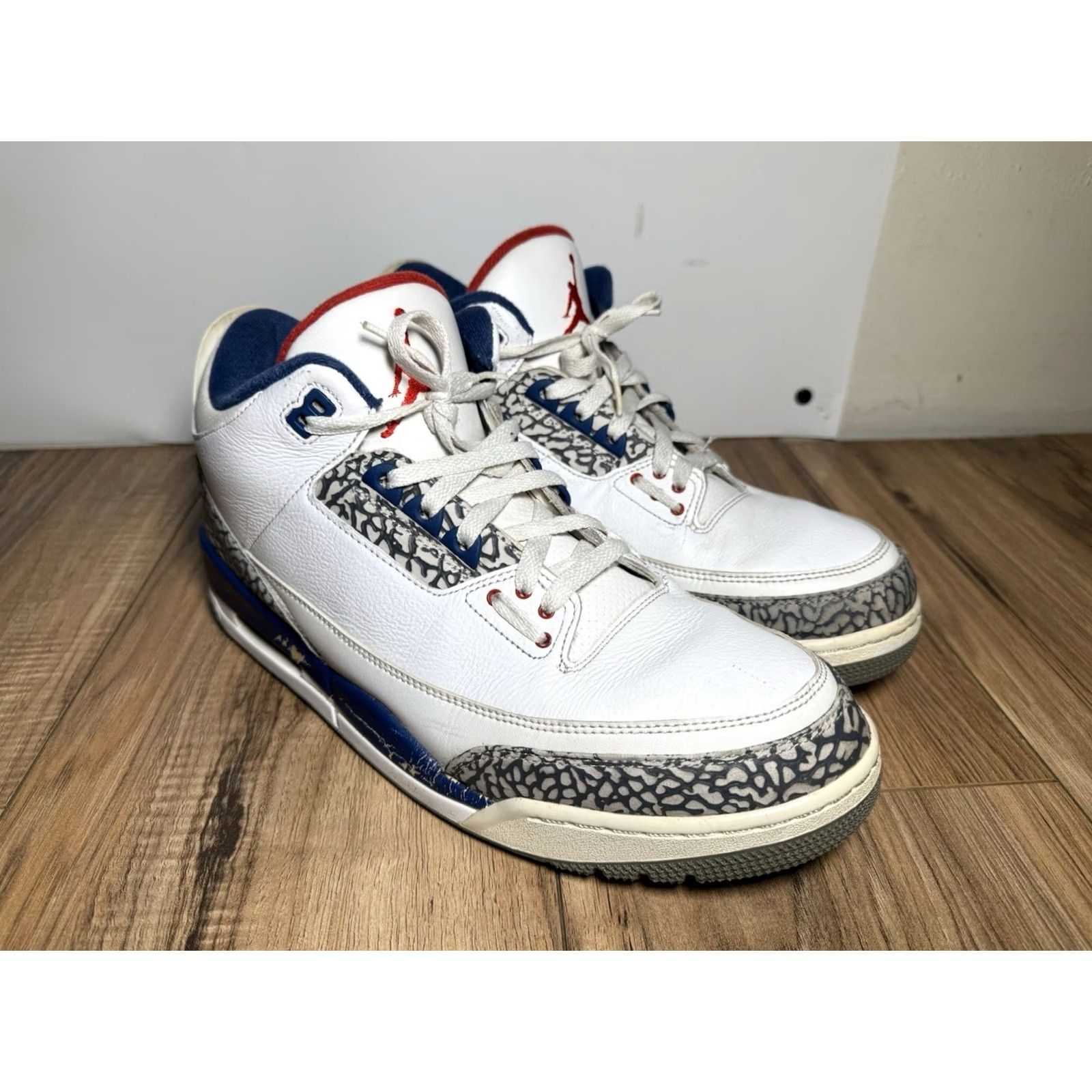 Jordan Brand Nike Air Jordan 3 Men Sneaker Size 12 Retro True Blue 2016 854262-106 Size US 12 / EU 45 - 2 Thumbnail