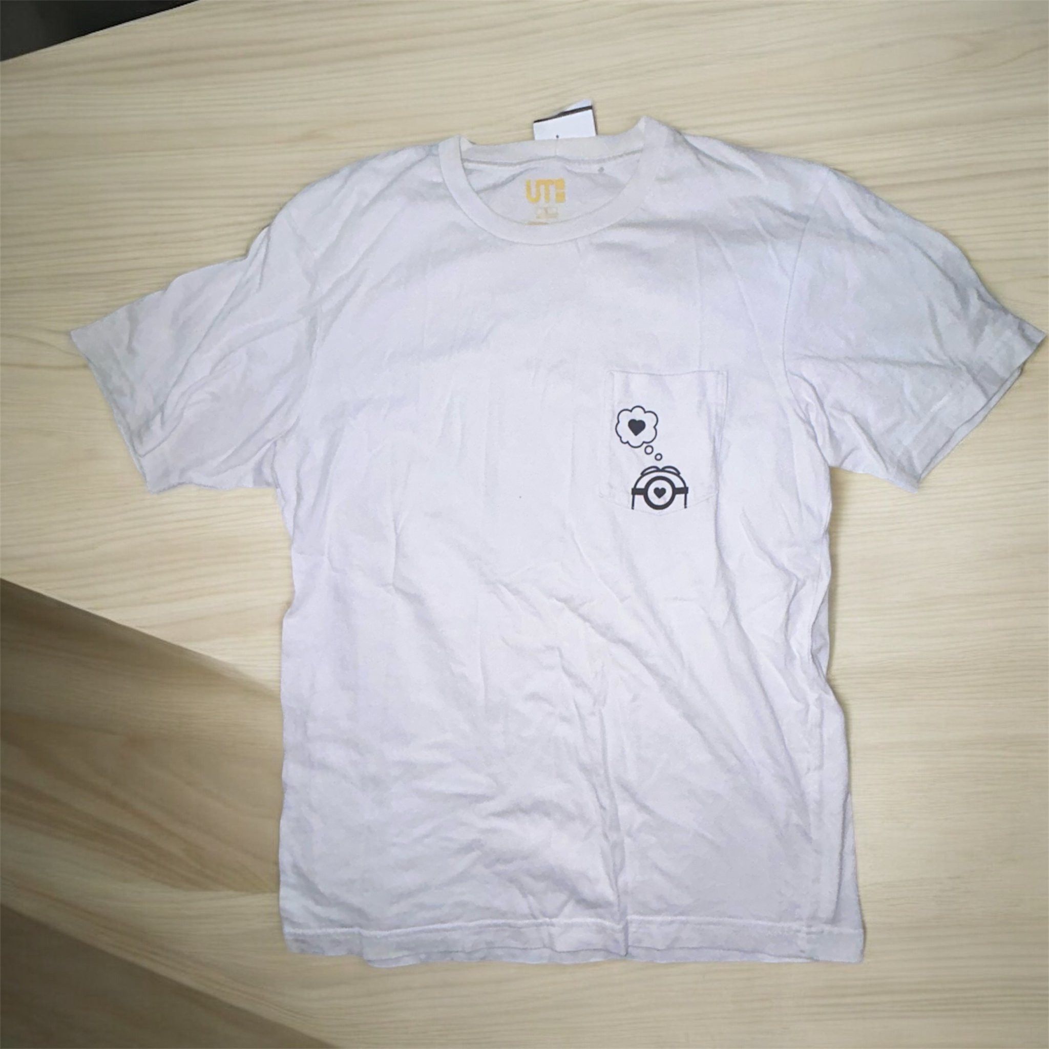 Other UT Minion white t-shirt Unisex Size US S / EU 44-46 / 1 - 1 Thumbnail