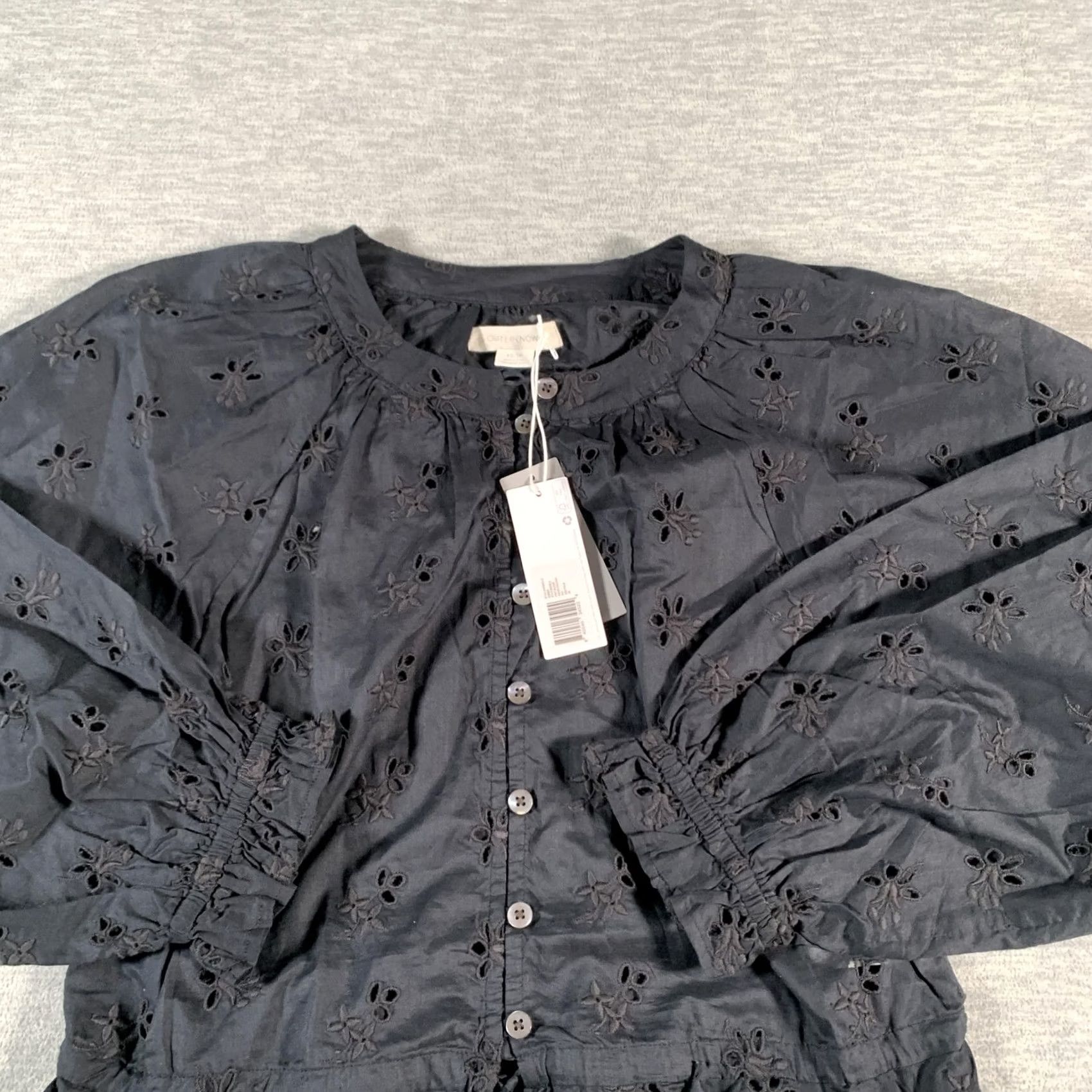 Outerknown Outerknown Poet Blouse Womens XS Black Eyelet Embroidered Top Organic Cotton Size XS / US 0-2 / IT 36-38 - 2 Thumbnail