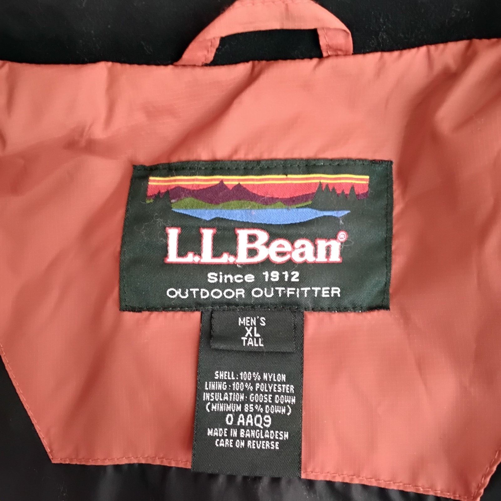 L.L. Bean L.L. Bean Down Puffer Vest Men's XLT Orange Black Stain Size US XL / EU 56 / 4 - 10 Thumbnail
