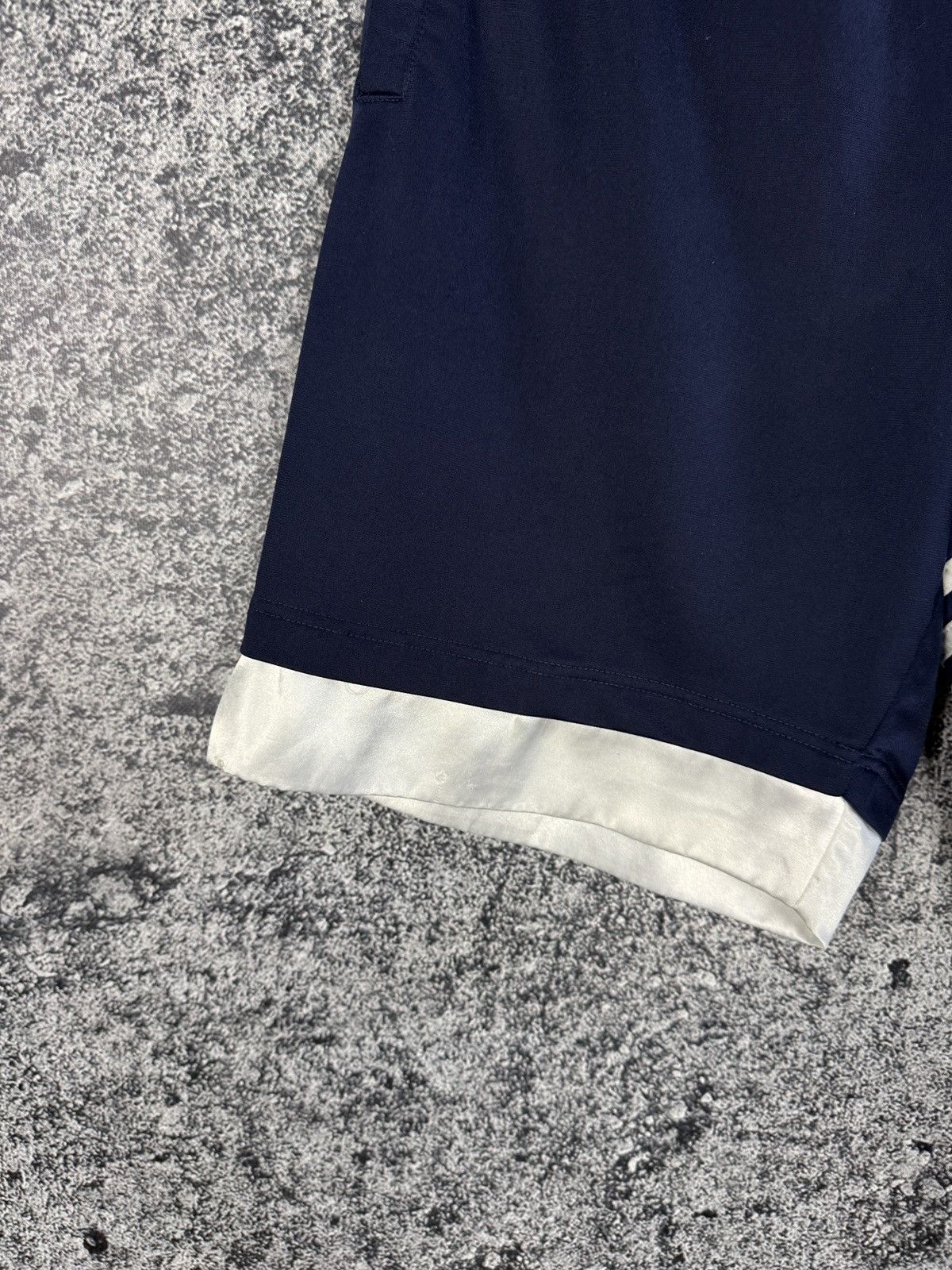 Adidas Adidas Originals Vintage 90s Shorts Big Trefoil Logo Size M Size US 34 / EU 50 - 4 Thumbnail