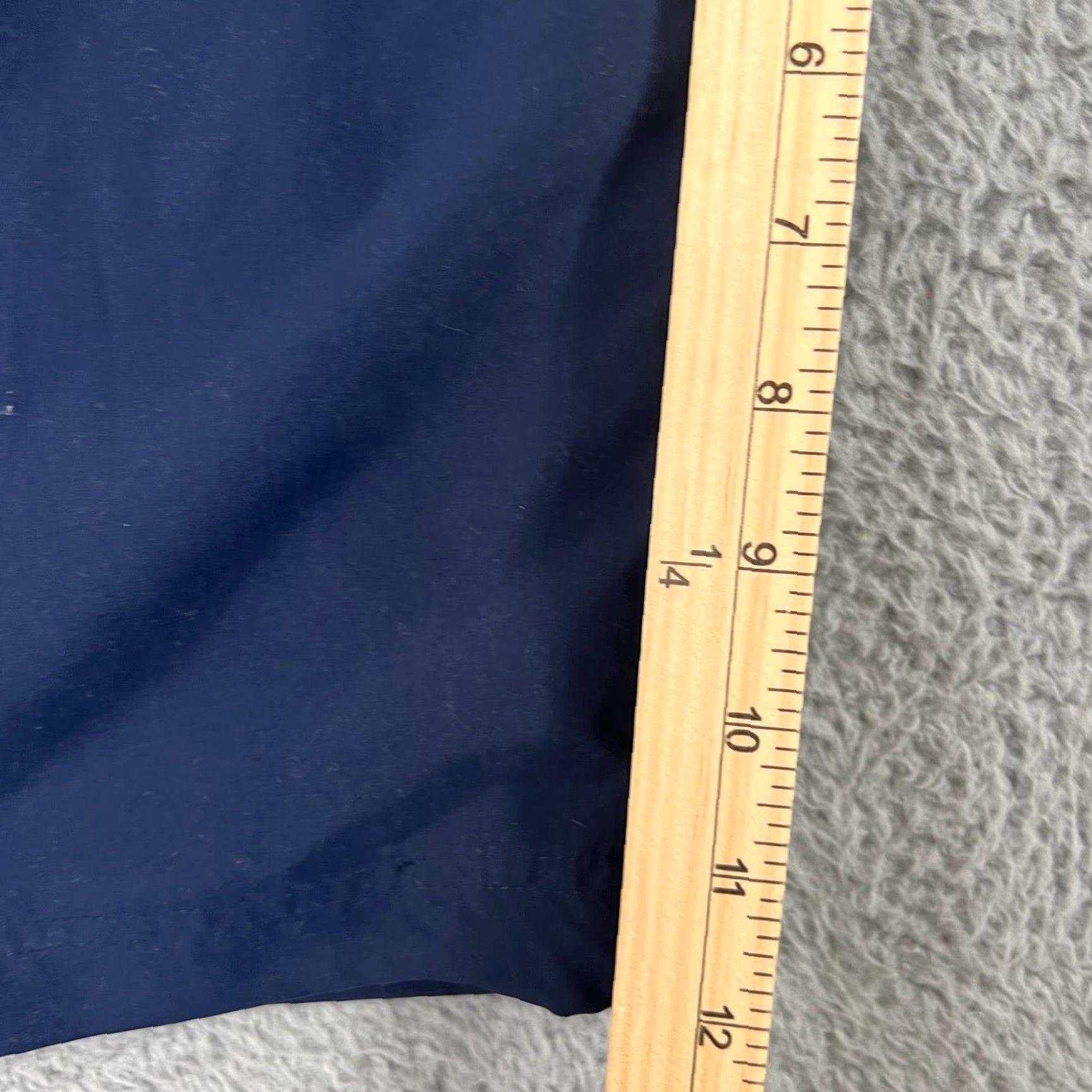 Nike Nike Shorts Men XXL Gray Navy Blue Logo Pocket Trunk Active Swim Bottom Bag Pocket Trunks Y2K Size US 39 - 4 Thumbnail