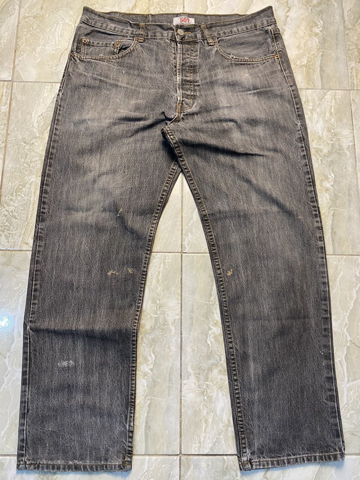 Levi's × Vintage Levis 501 Button Fly Size US 36 / EU 52 - 2 Thumbnail