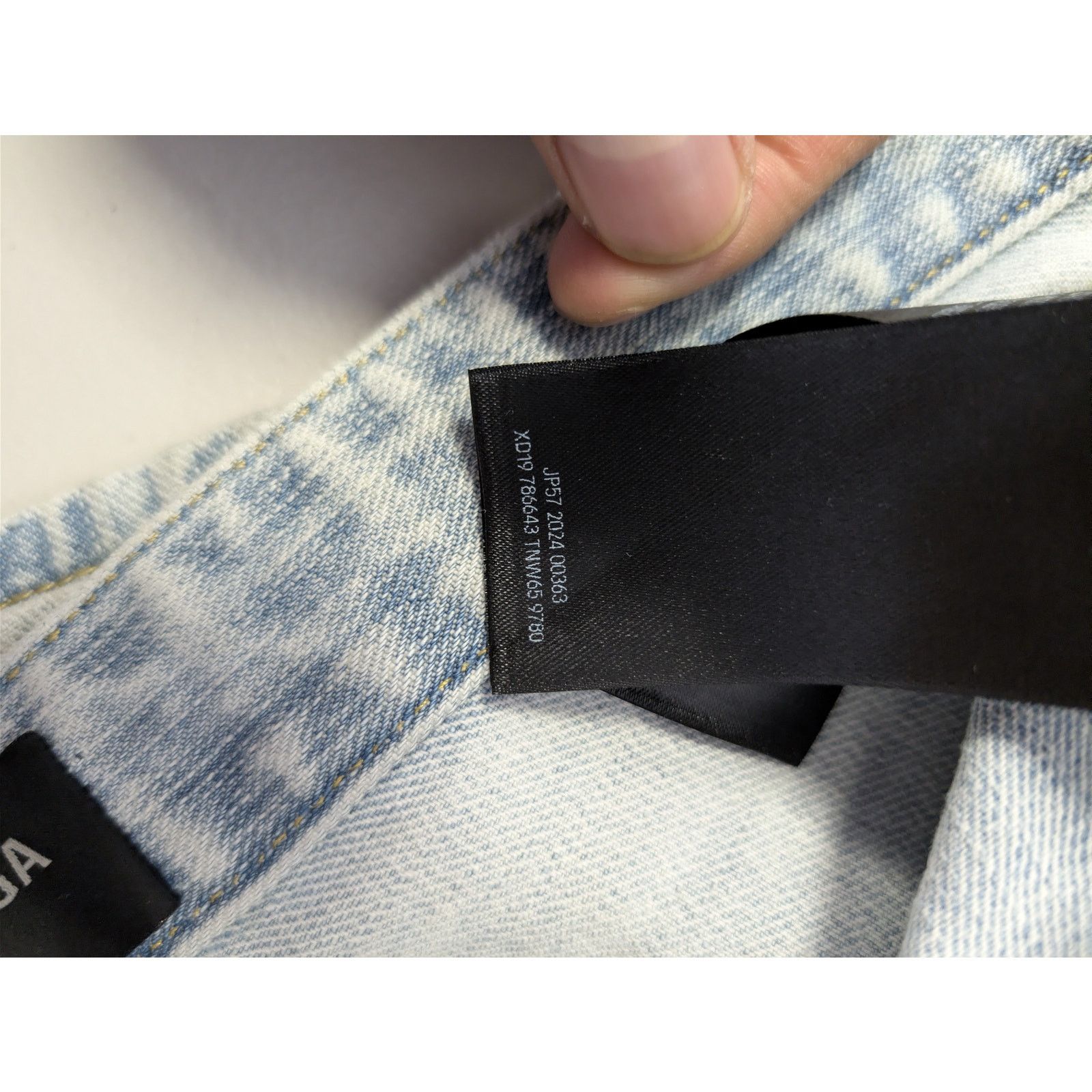 Balenciaga o1rshd1 Oversized Baggy Denim Pants in Bleached Ring Size US 32 / EU 48 - 17 Thumbnail