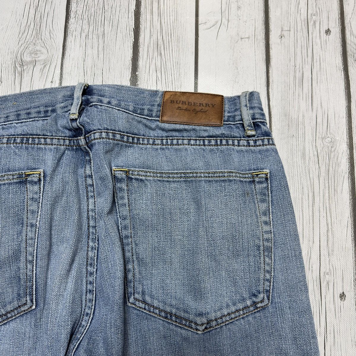Burberry Burberry selvedge jeans Size US 34 / EU 50 - 6 Thumbnail