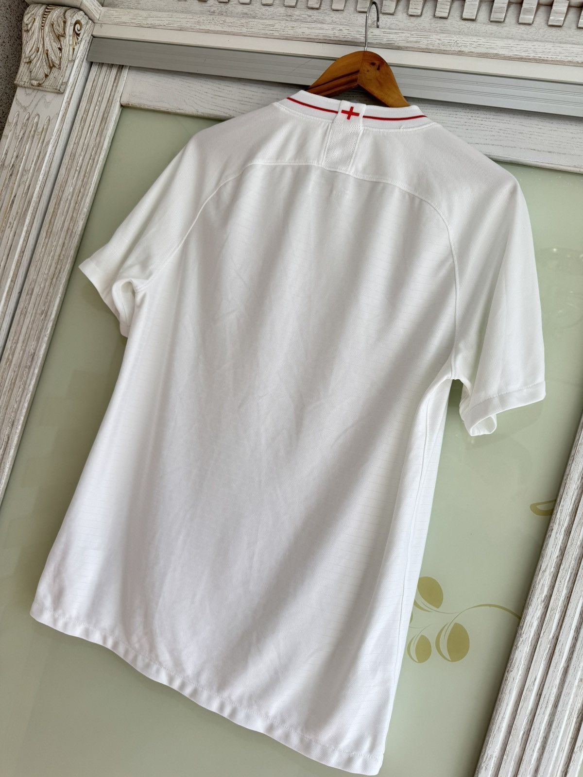 Nike England 2018-2019 Home Soccer Jersey Football Kit Shirt Size US L / EU 52-54 / 3 - 6 Thumbnail