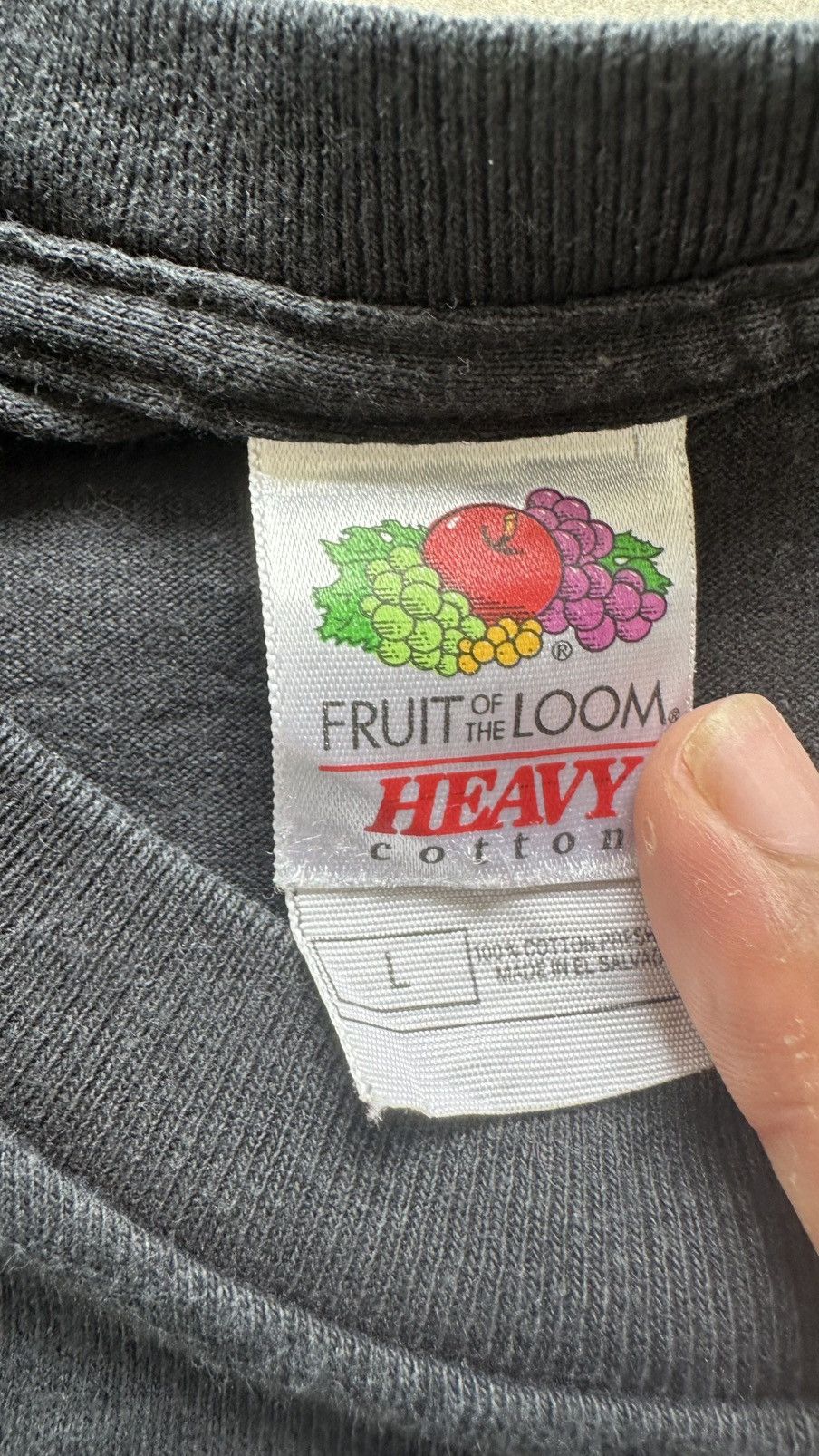 Fruit Of The Loom × Vintage VINTAGE SAKS FIFTH AVENUE SHOPPING TOUR TEE Size US M / EU 48-50 / 2 - 4 Thumbnail