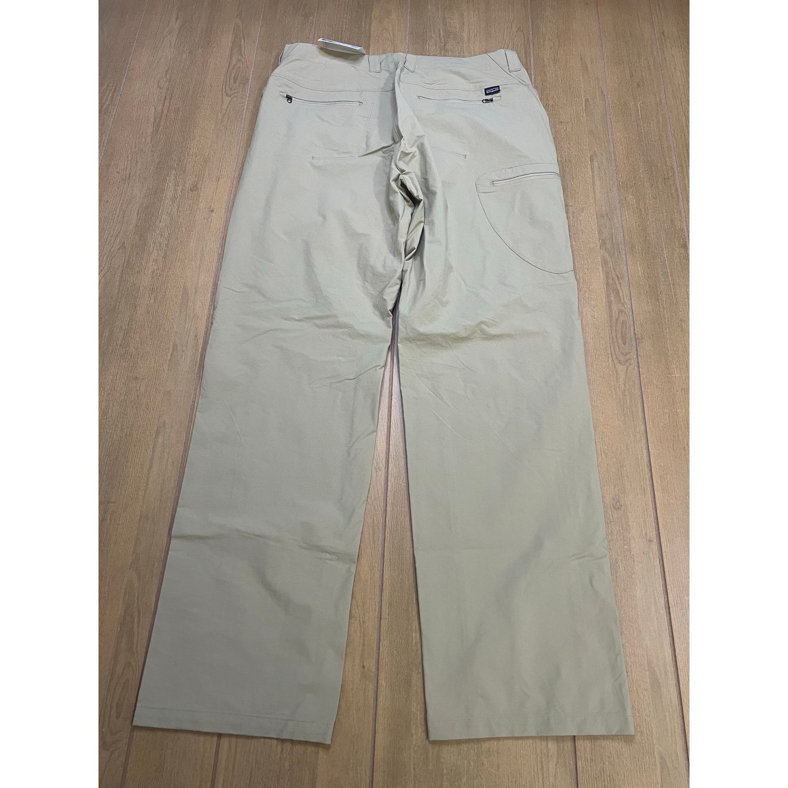 Patagonia NWT Patagonia Women Rock Guide Pants Sz 14 hiking outdoors Size 36" / US 14 / IT 50 - 8 Thumbnail
