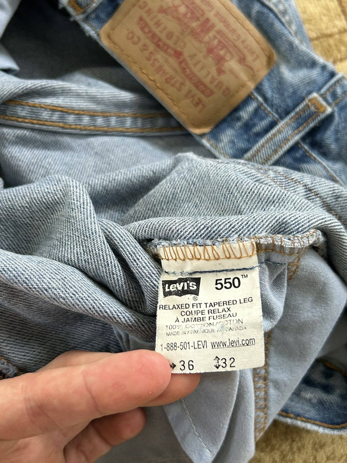 Levi's Vintage 90s Levis 550 Faded Light Wash Jeans Size US 34 / EU 50 - 12 Thumbnail