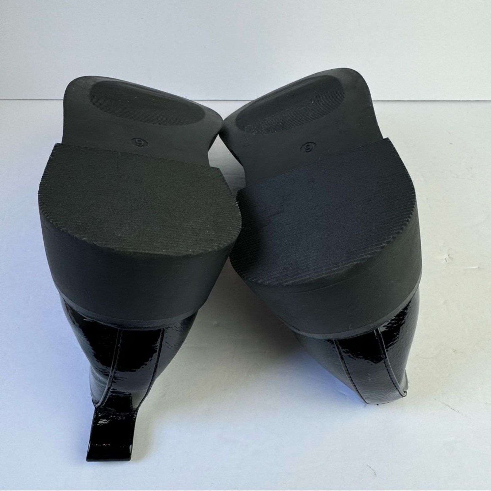 Asos ASOS Design Mutton Black Patent Slipper Flat Shoe Women’s 9 Size US 9 / IT 39 - 15 Thumbnail