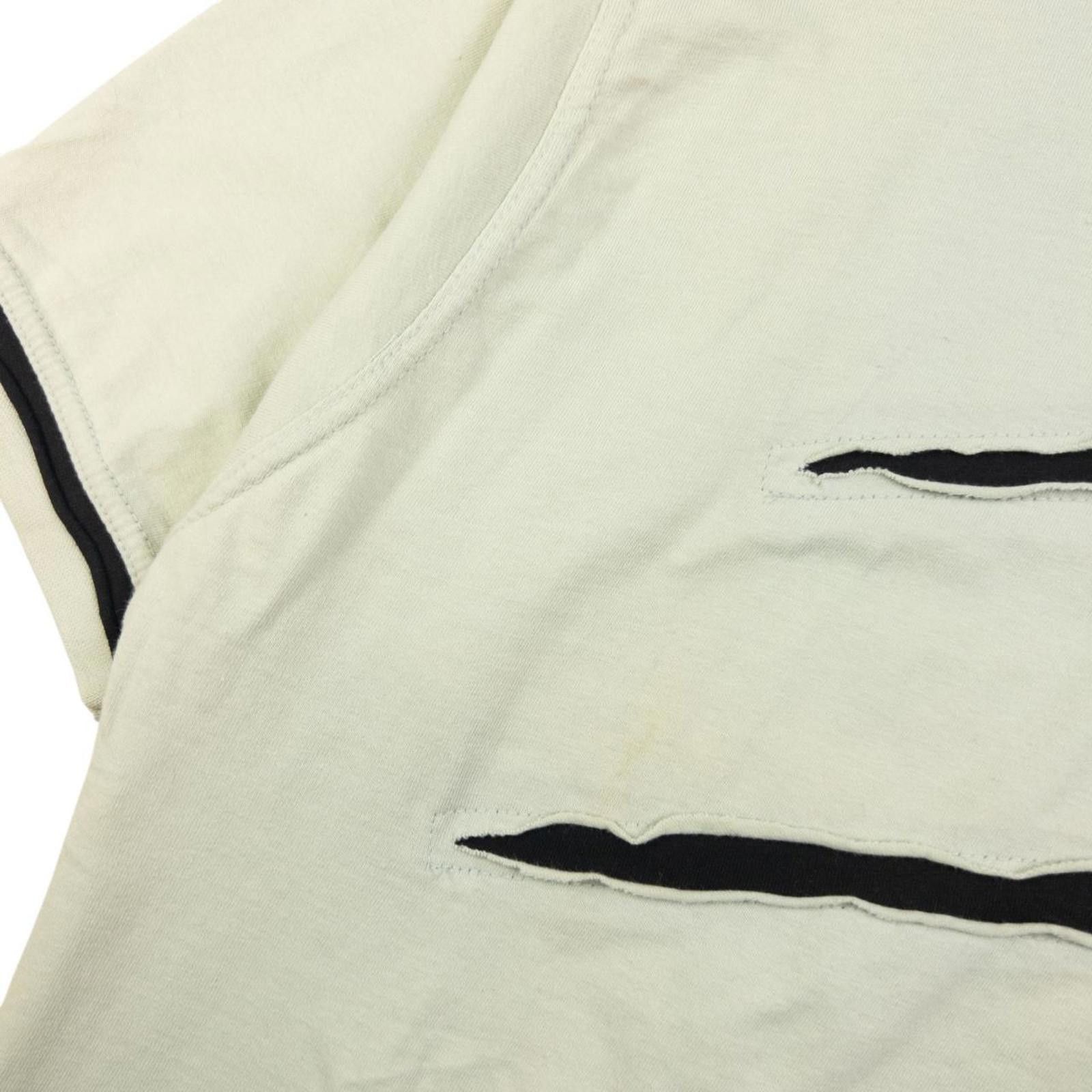Designer Vintage Armani Jeans Slash T Shirt Size L Size US L / EU 52-54 / 3 - 5 Thumbnail