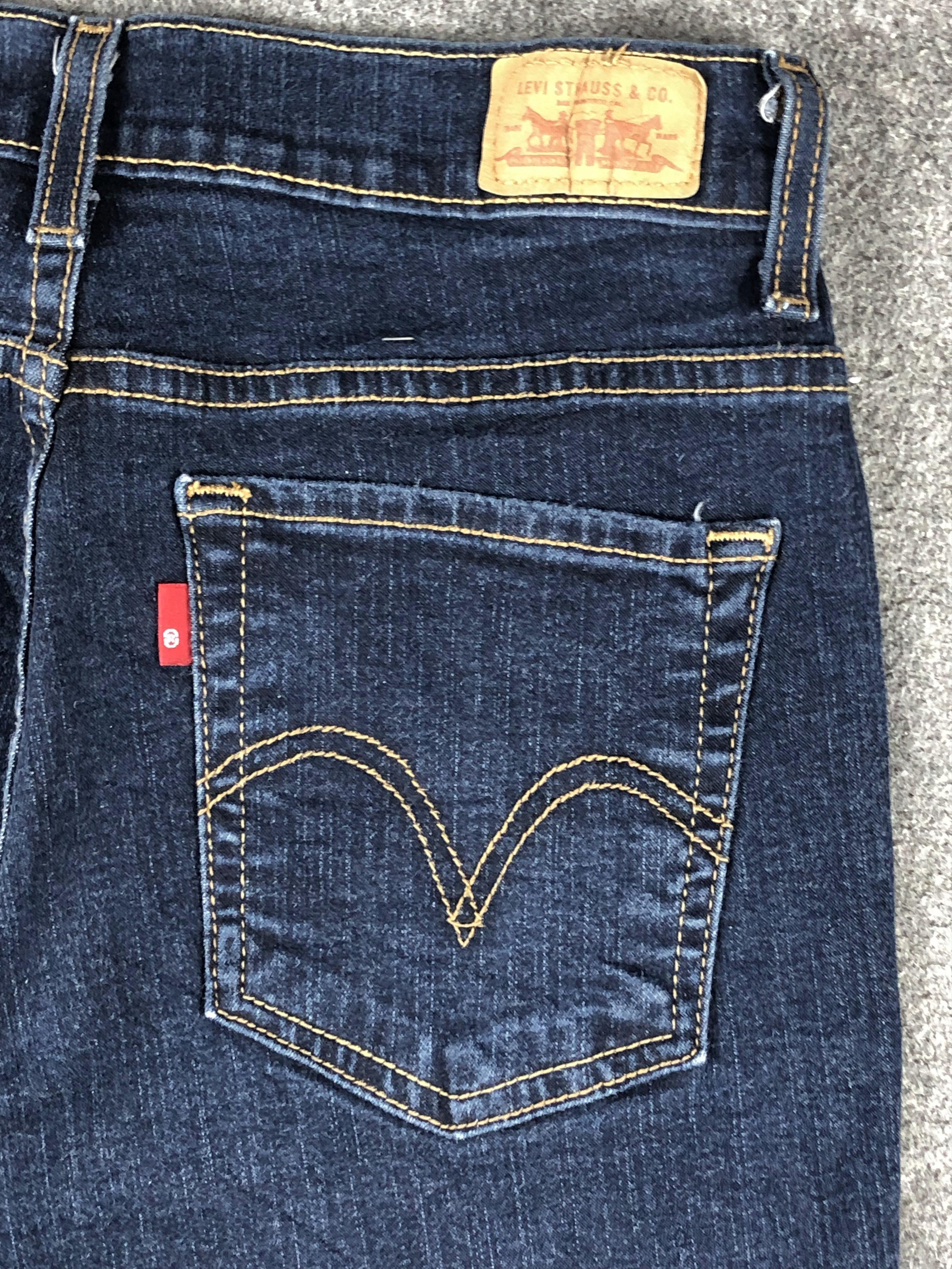 Levi's Vintage Levis Dark Blue Bootcut Bell Bottom Jeans DP2230 Size US 27 - 15 Thumbnail