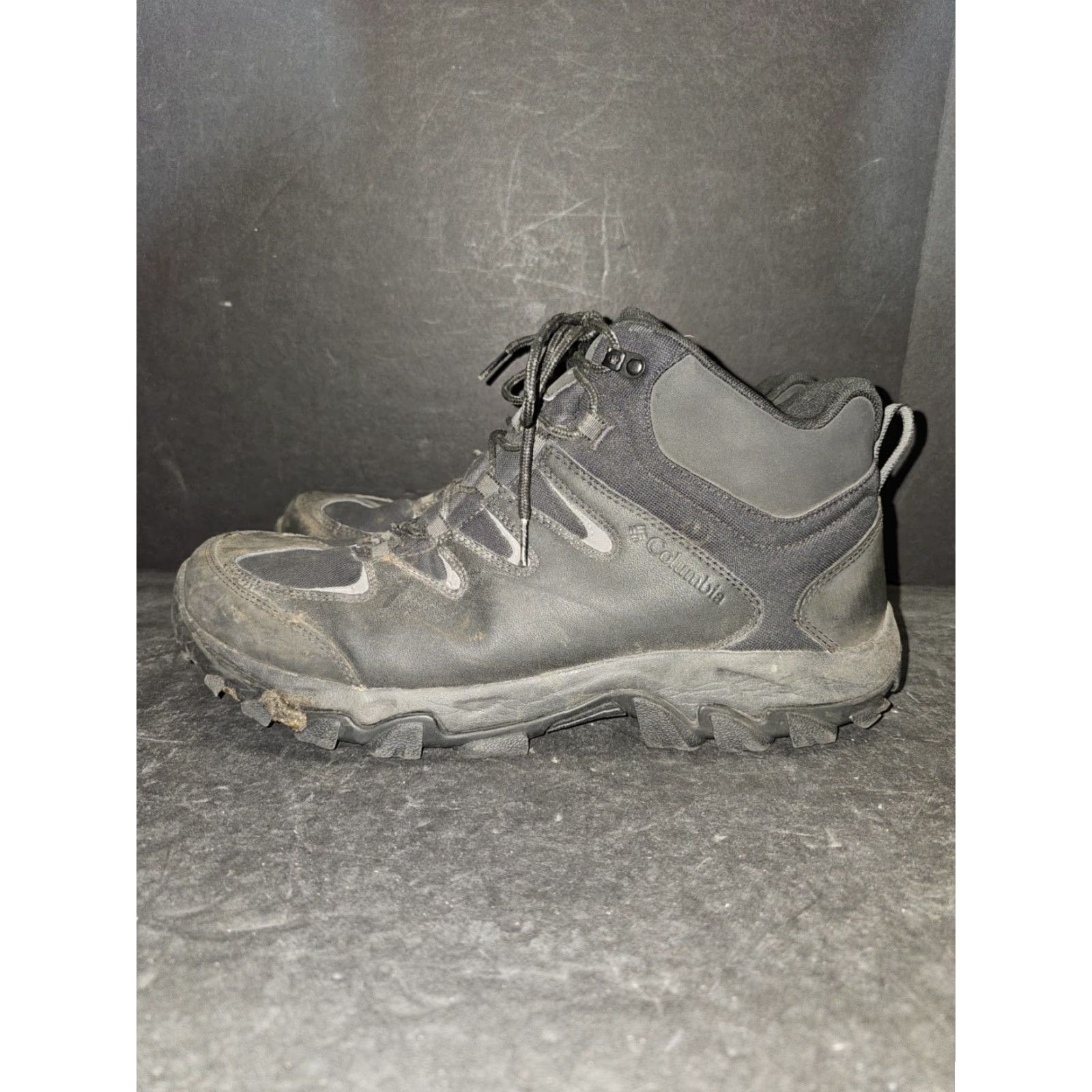 Vintage **Columbia Buxton Peak Mid Ankle Boots Black Mens Sz 14** User: Columbia Buxton Peak Mid Ankle Boots Black Mens Sz 14 Size US 10 / EU 43 - 5 Thumbnail