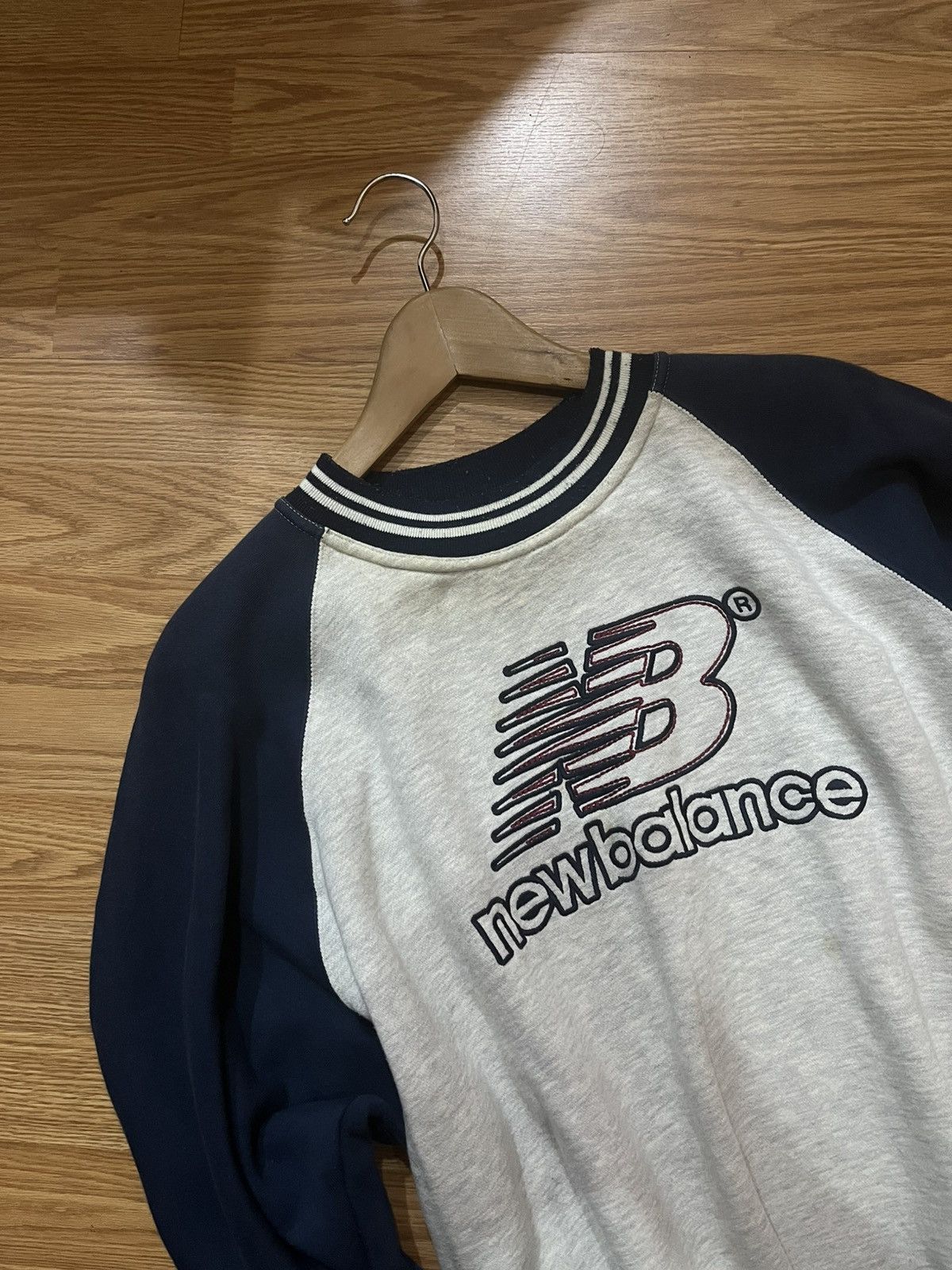 New Balance Vintage 90’s New Balance Sweatshirt Size US L / EU 52-54 / 3 - 1 Thumbnail