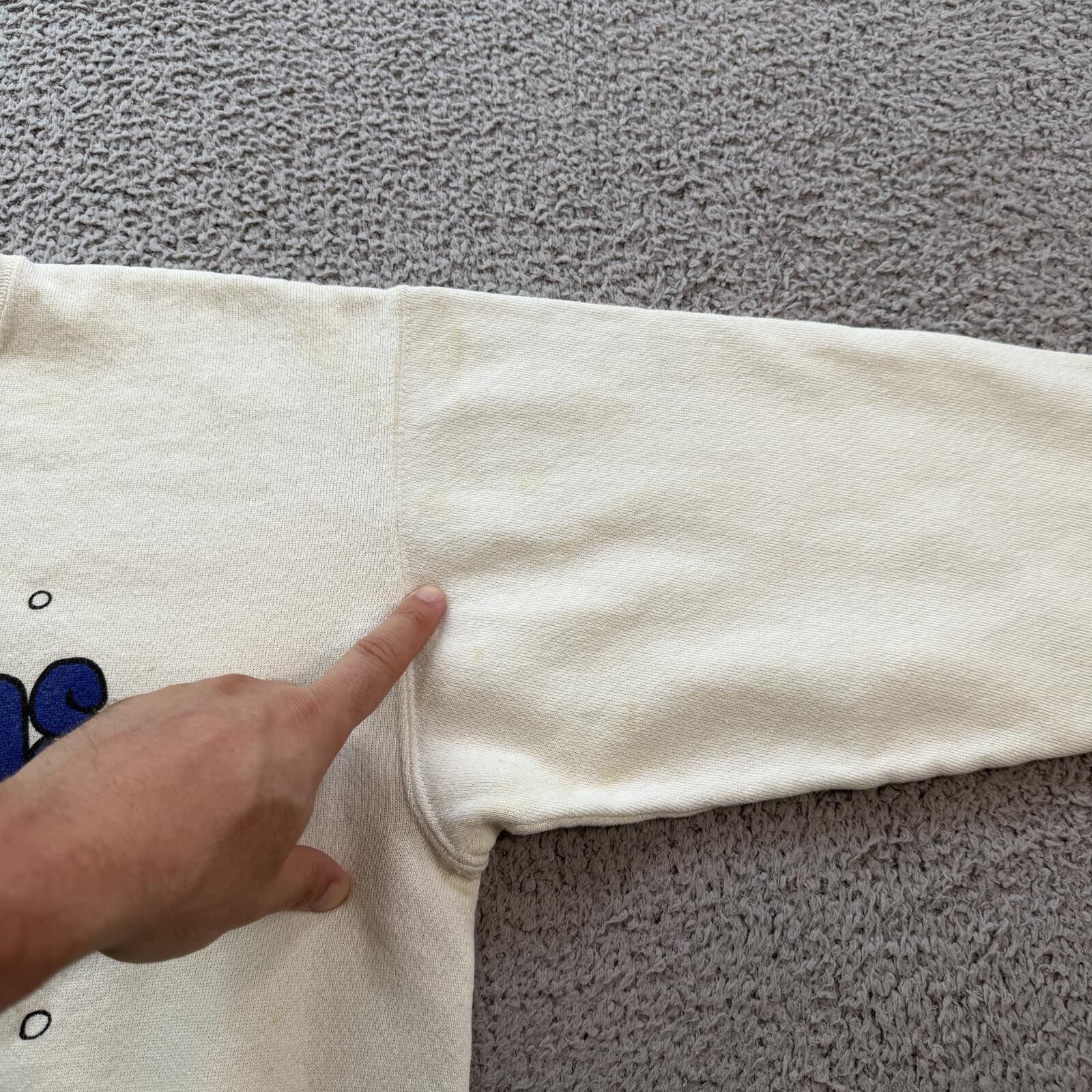 Tultex Vintage 90s Tultex Teddy Bear Sweatshirt L Holiday Crewneck Size L / US 10 / IT 46 - 9 Thumbnail