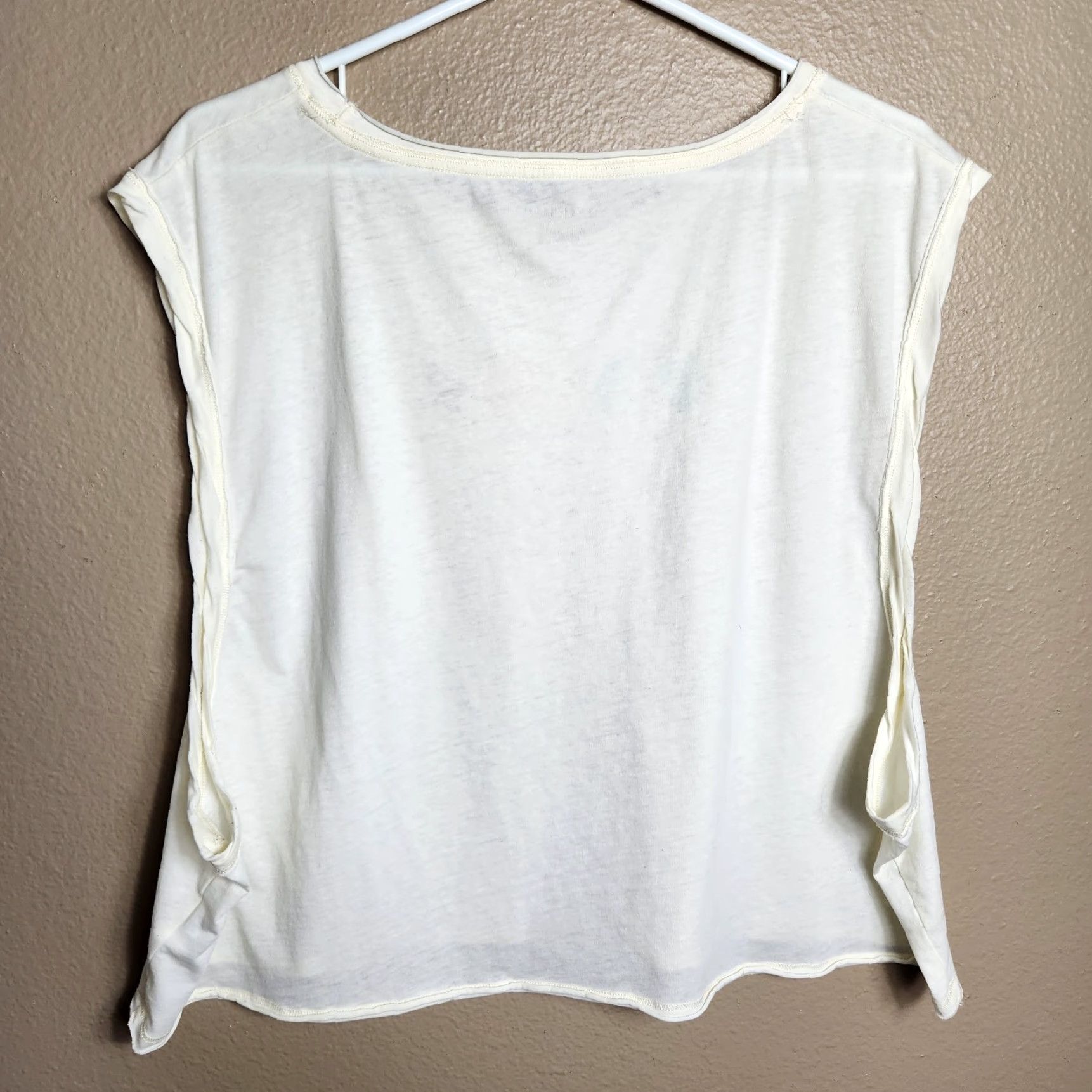 American Eagle Outfitters American Eagle Outfitters Womens Good Times Ahead Ivory Sleeveless Boxy Crop Tee XXL | Plus Size | T-Shirt | Beach, Bohemian, Hippie, Festival | Ivory Size XXL / US 16-18 / IT 52-54 - 4 Thumbnail