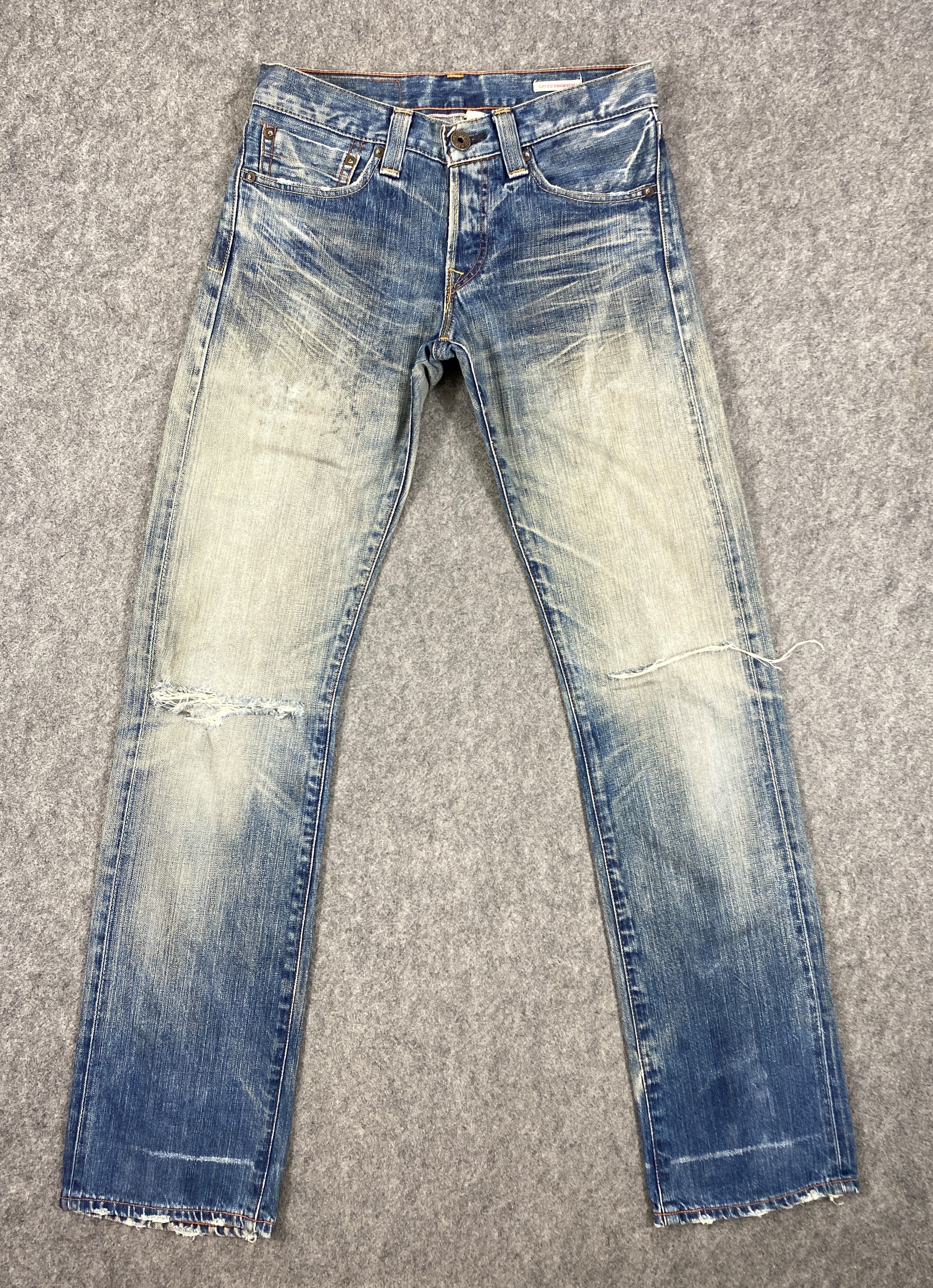 image of Distressed Denim x Hype Redline Faded Blue Vintage Levis Jeans 31X33.5 - Jn3131, Men's