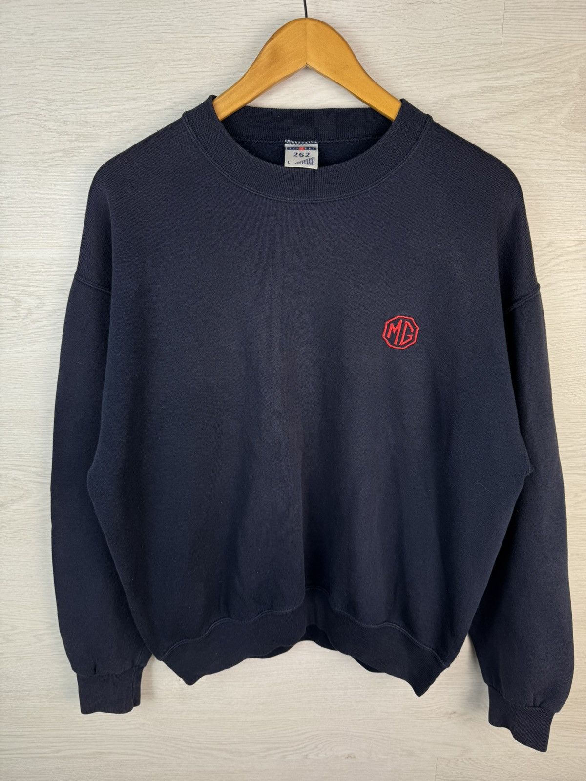 Vintage MG Morris Garages Crewneck Sweatshirt Embroidered Size US L / EU 52-54 / 3 - 3 Thumbnail