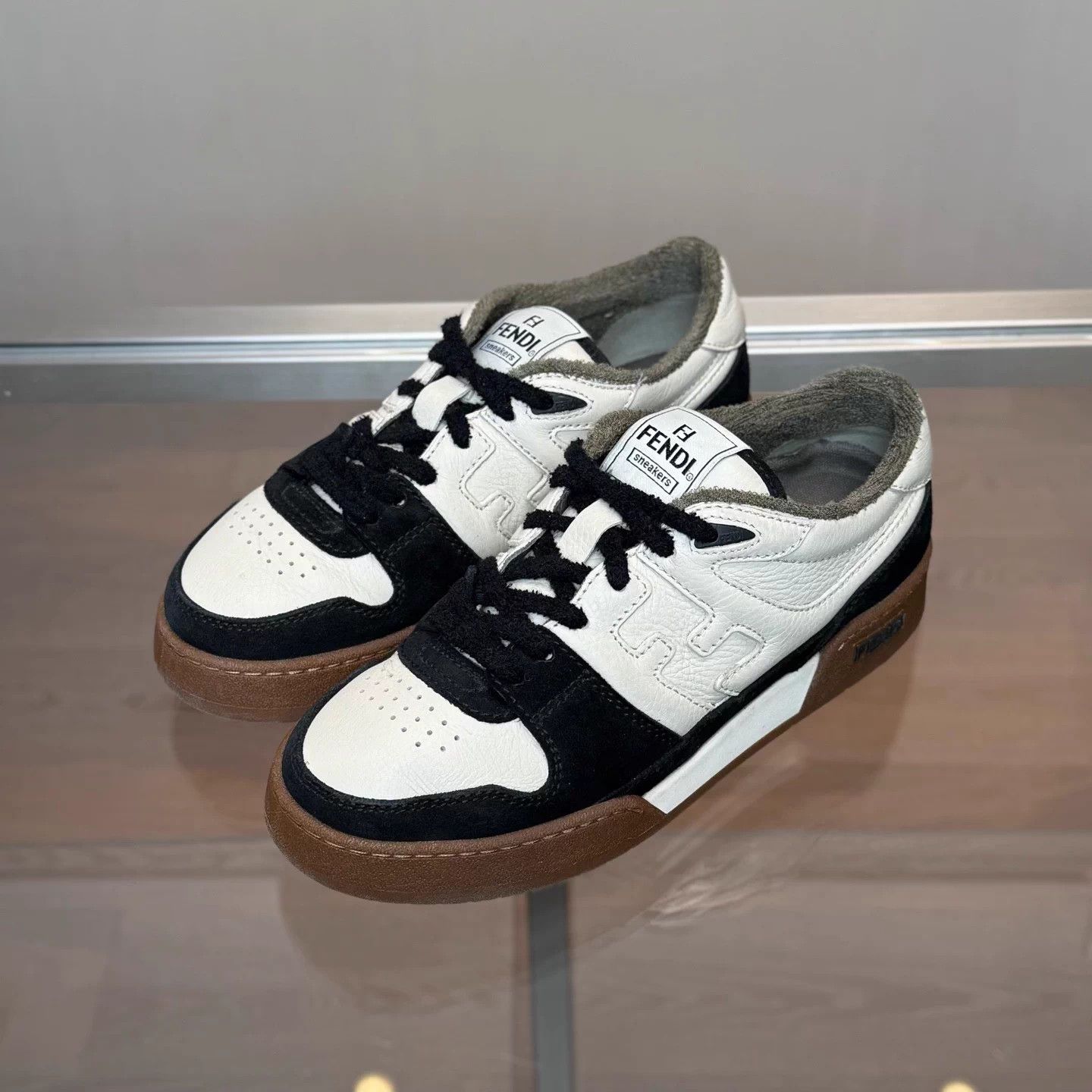 Fendi FENDI Match Black/White/Brown UK5 (39) 99 Size US 8 / IT 38 - 1 Thumbnail