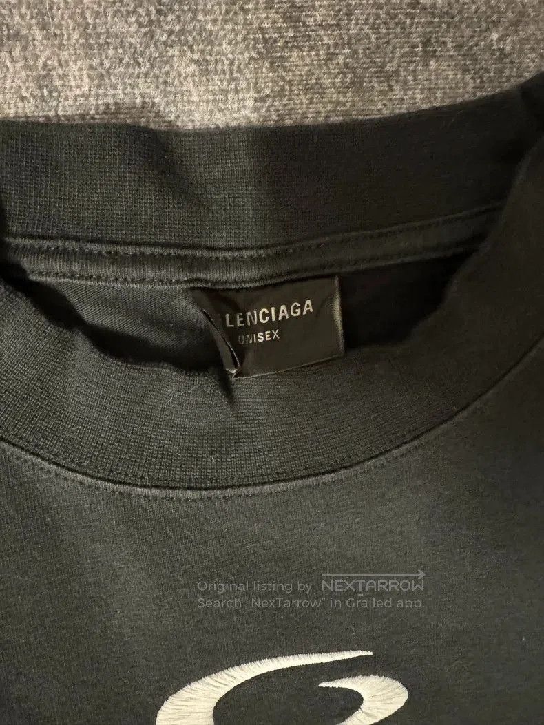 Balenciaga Balenciaga Vintage Basketball Jersey Short Sleeve. Size US M / EU 48-50 / 2 - 3 Thumbnail