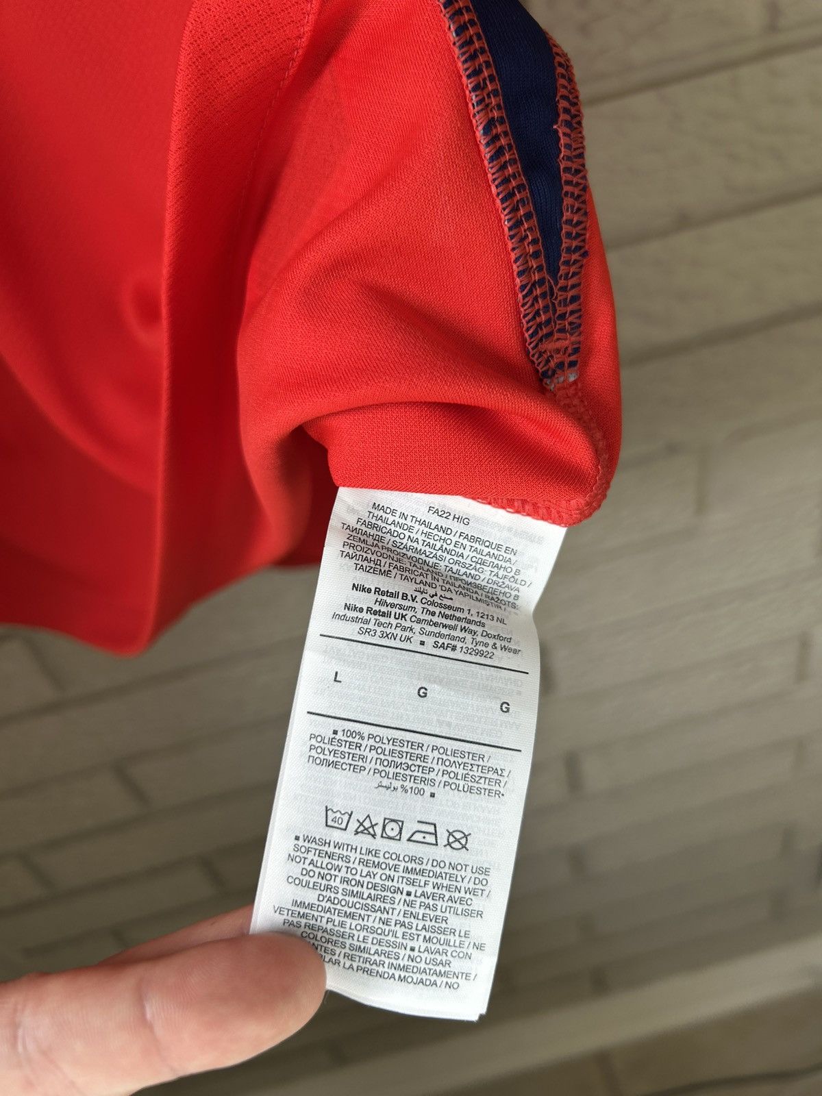 Nike Nike England Grealish 2022 Away Jersey Size US S / EU 44-46 / 1 - 13 Thumbnail
