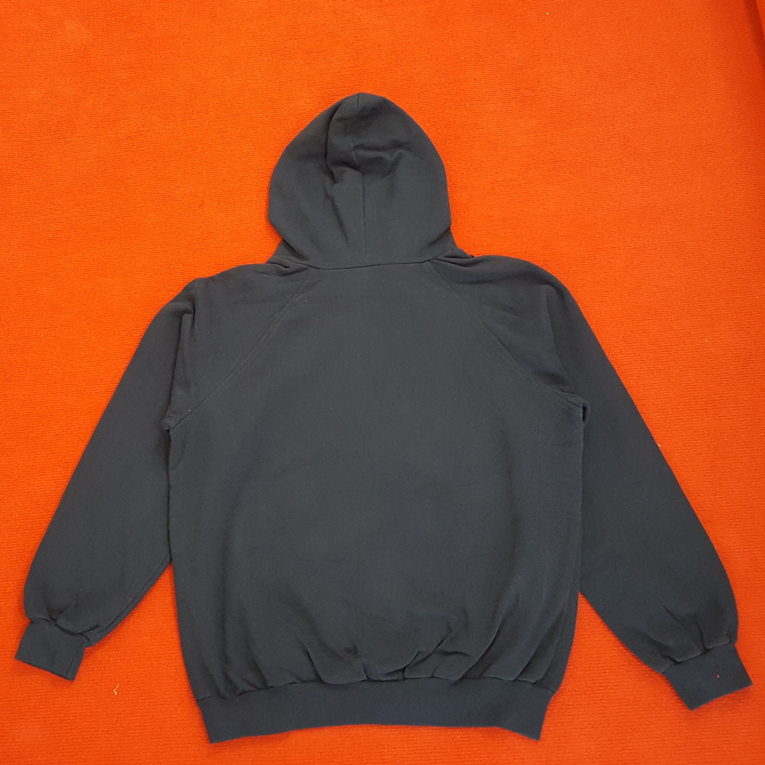 Vintage Universidad Salamanca Center Design Hoodies Size US M / EU 48-50 / 2 - 2 Thumbnail