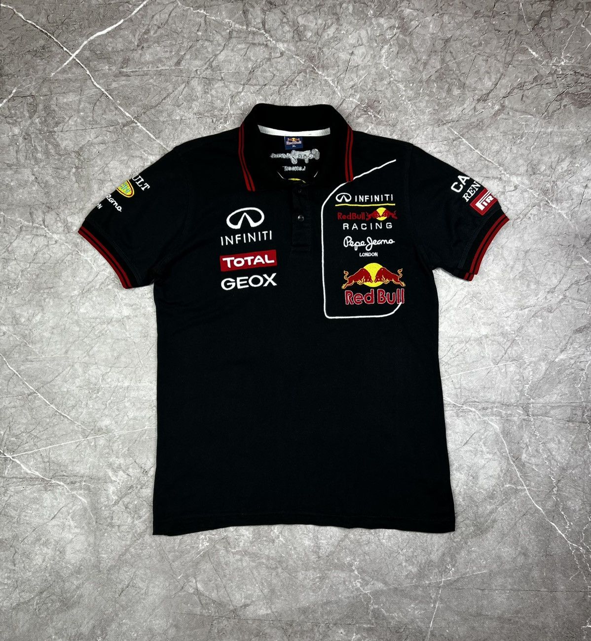 Formula 1 × Pelle Pelle × Red Bull Vintage Red Bull Infinity Racing Polo Shirt F1 Grand Prix Size US XL / EU 56 / 4 - 1 Thumbnail