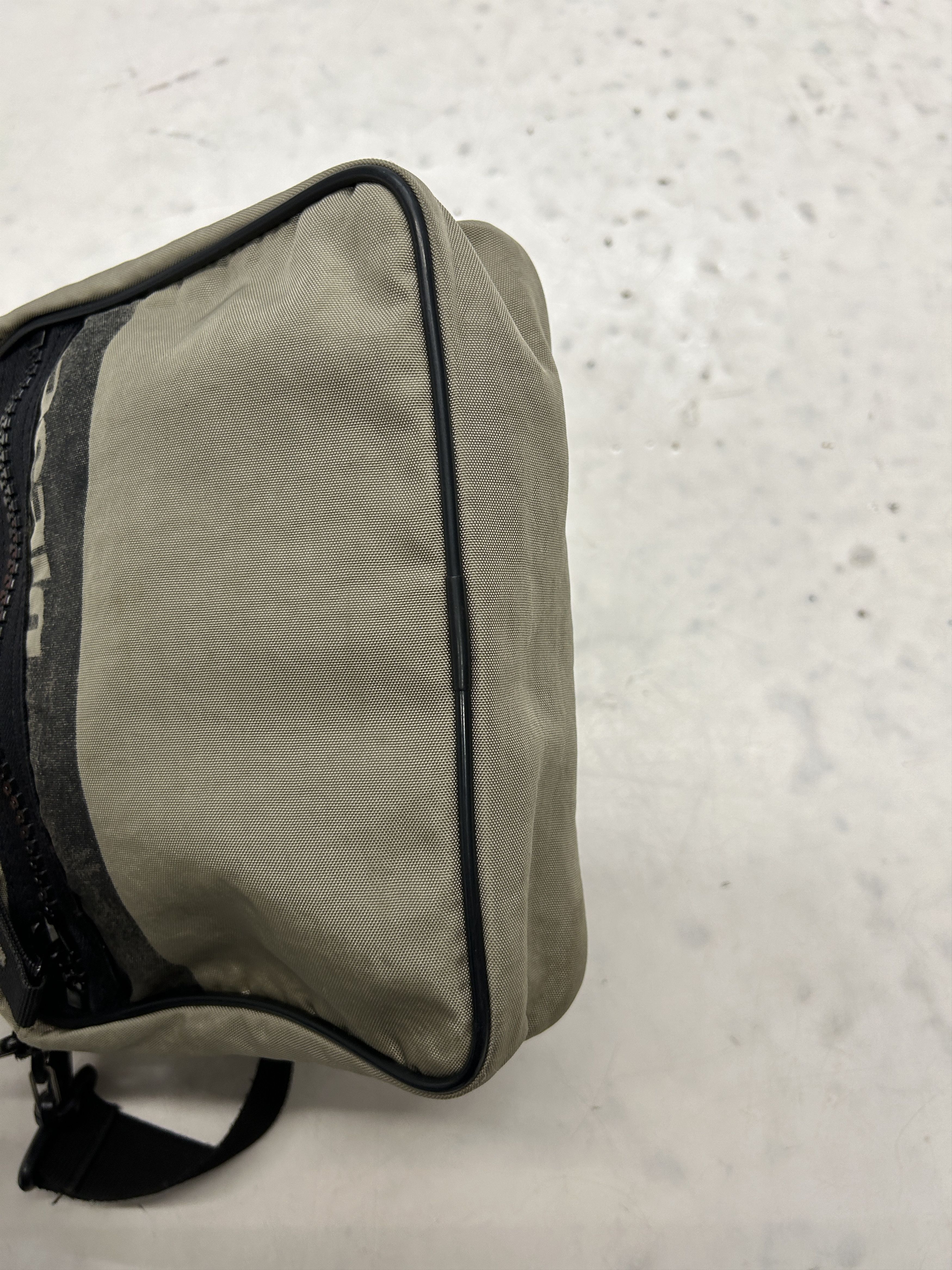 Diesel × Vintage Vintage 90s y2k Diesel shoulder crossbody bag Size ONE SIZE - 8 Thumbnail