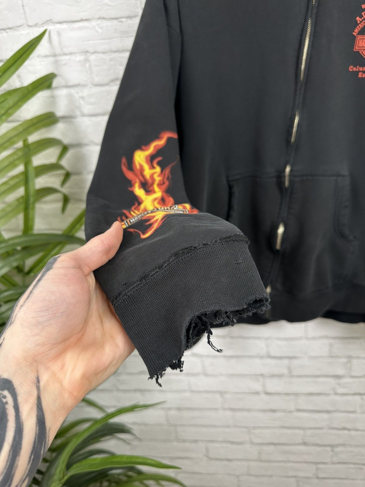 Harley Davidson (XL) THRASHED OUT FLAMES Harley Davidson Zip Up Hoodie Size US XL / EU 56 / 4 - 4 Thumbnail