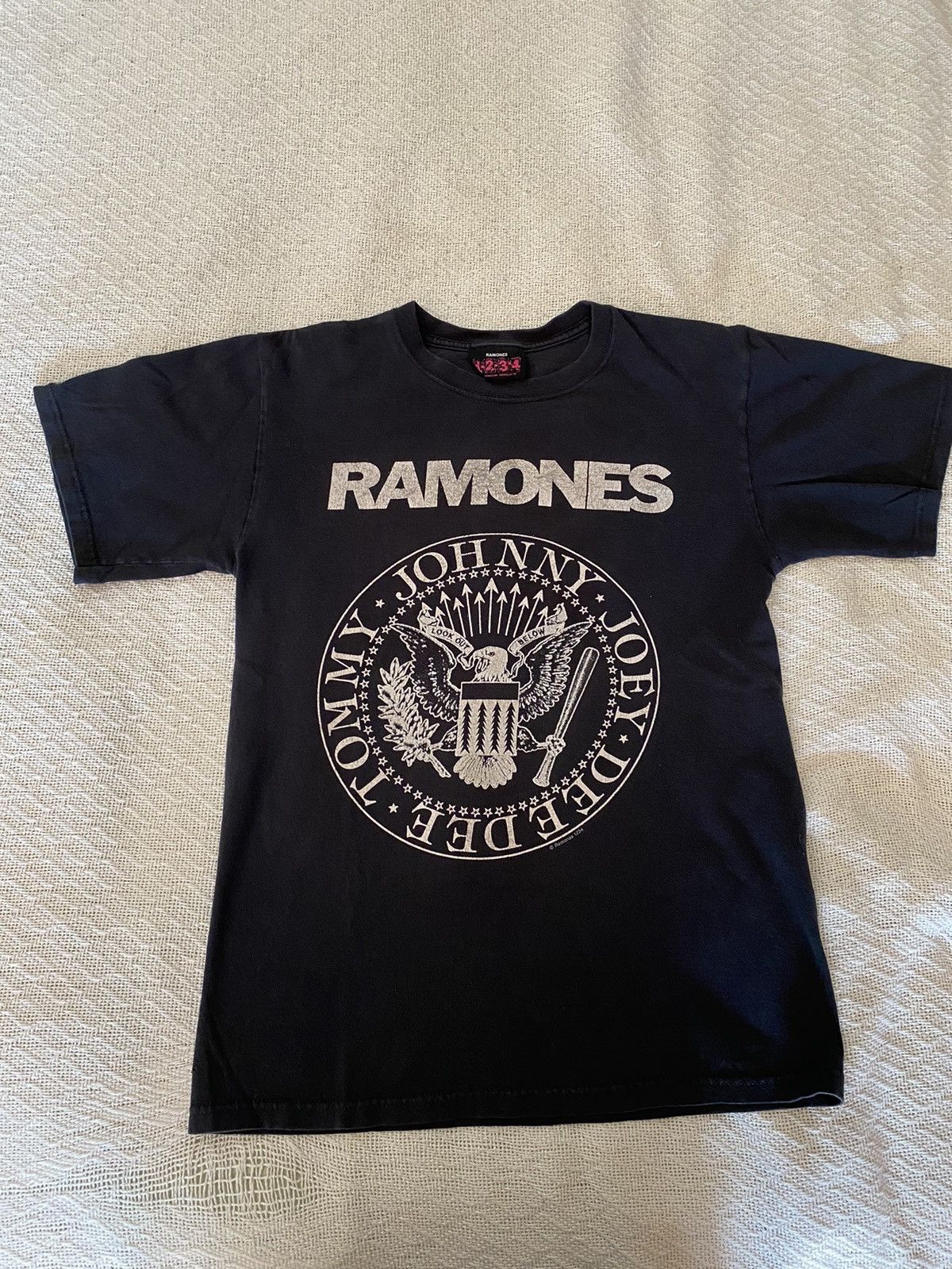 Band Tees × Vintage Y2K ramones t-shirt Size US S / EU 44-46 / 1 - 1 Thumbnail