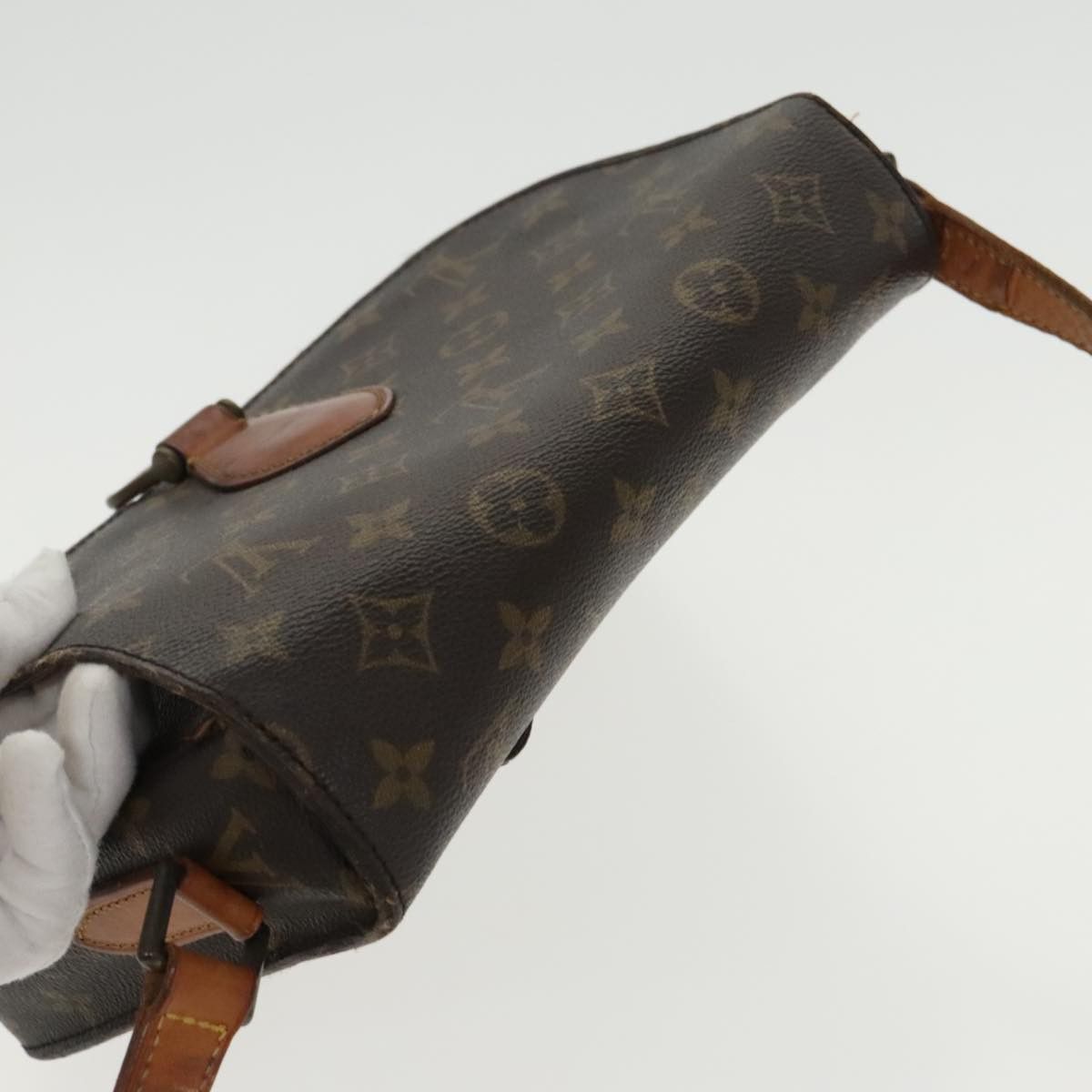 Louis Vuitton LOUIS VUITTON Monogram Saint Cloud GM Shoulder Bag M51242 Size ONE SIZE - 6 Thumbnail