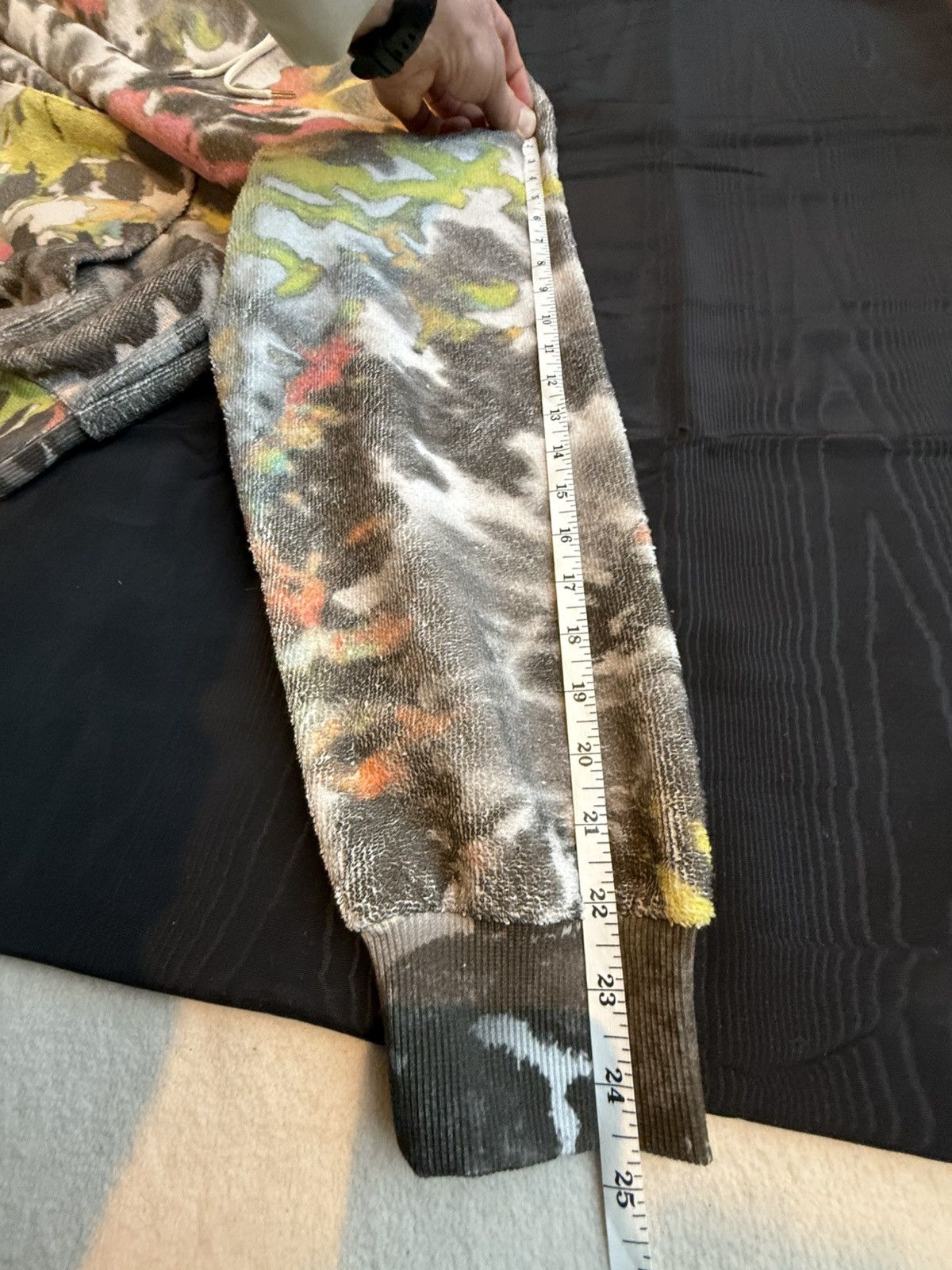 Celine $2.15k SS24 Celine tie dye tracksuit hoodie shorts Hedi Size US L / EU 52-54 / 3 - 22 Thumbnail