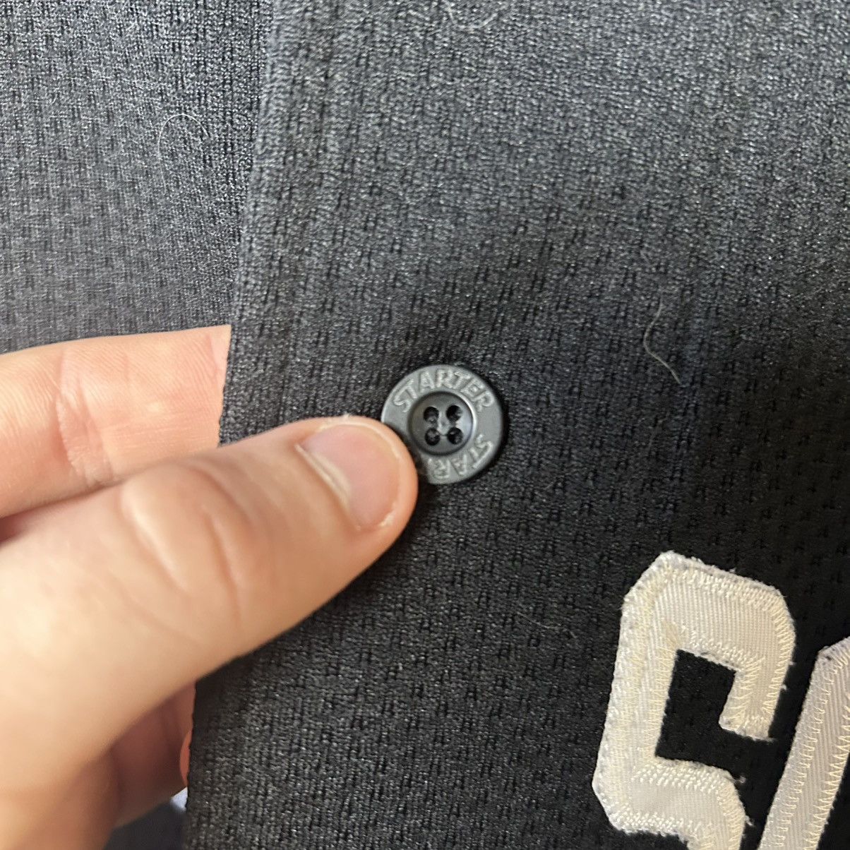 Starter Vintage Starter White Sox Baseball button jersey size XL Size US XL / EU 56 / 4 - 6 Thumbnail