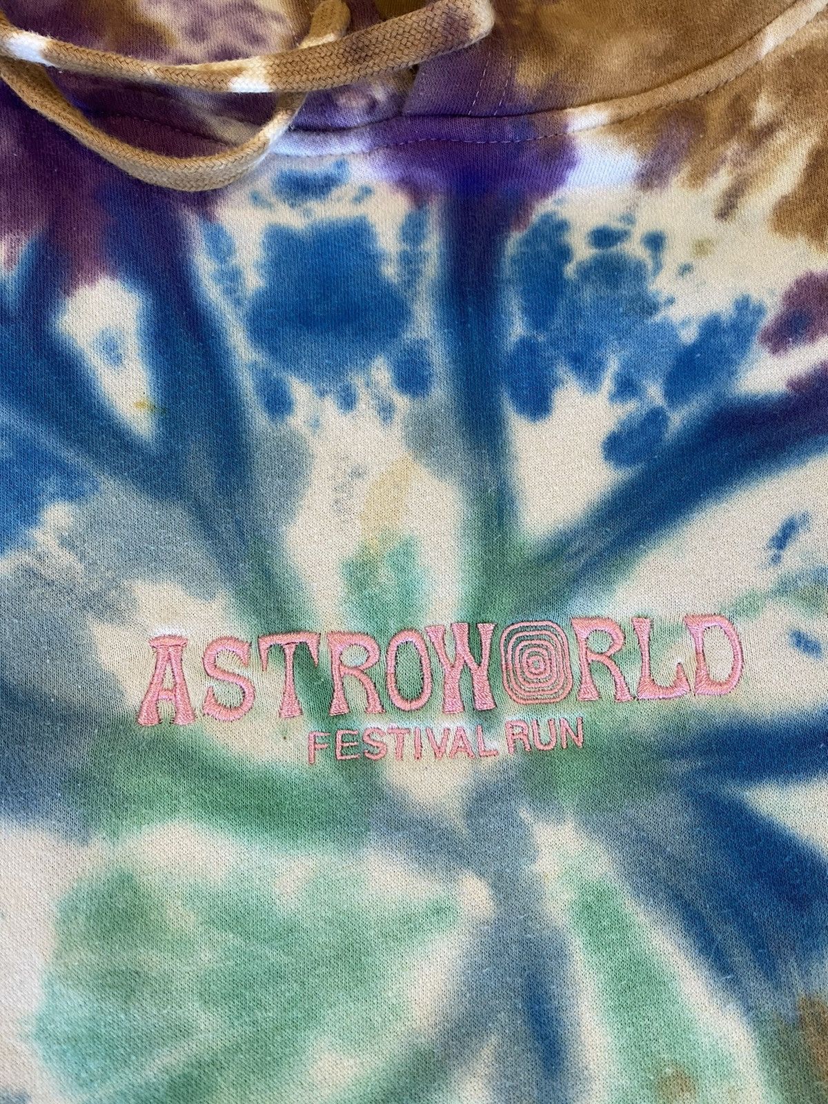 Travis Scott Travis Scott 2019 Astroworld Tie Dye Hoodie Size US L / EU 52-54 / 3 - 2 Thumbnail