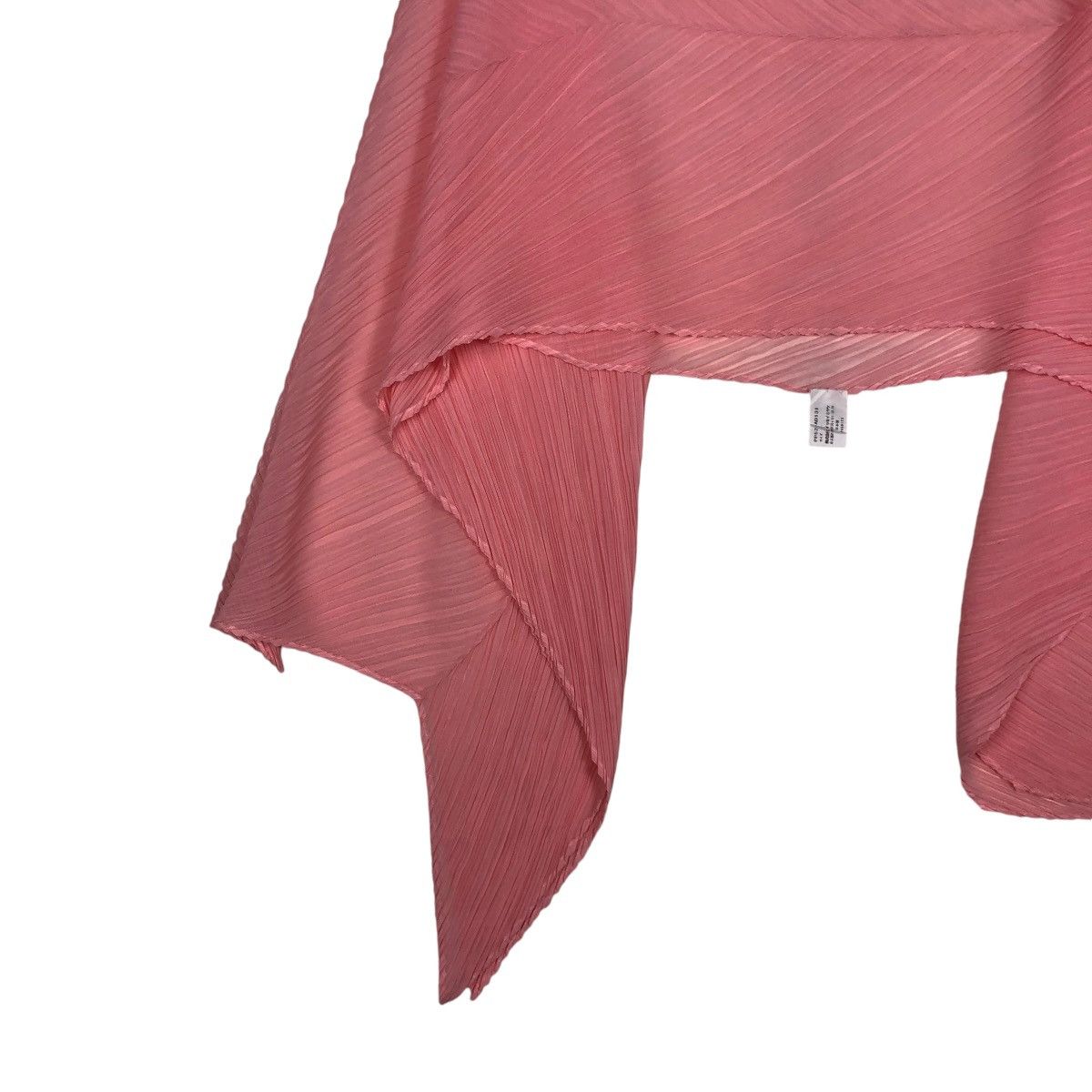 Issey Miyake 🔥LONG SCARVES PLEATED DESIGN PLEATS PLEASE ISSEY MIYAKE Size ONE SIZE - 5 Thumbnail