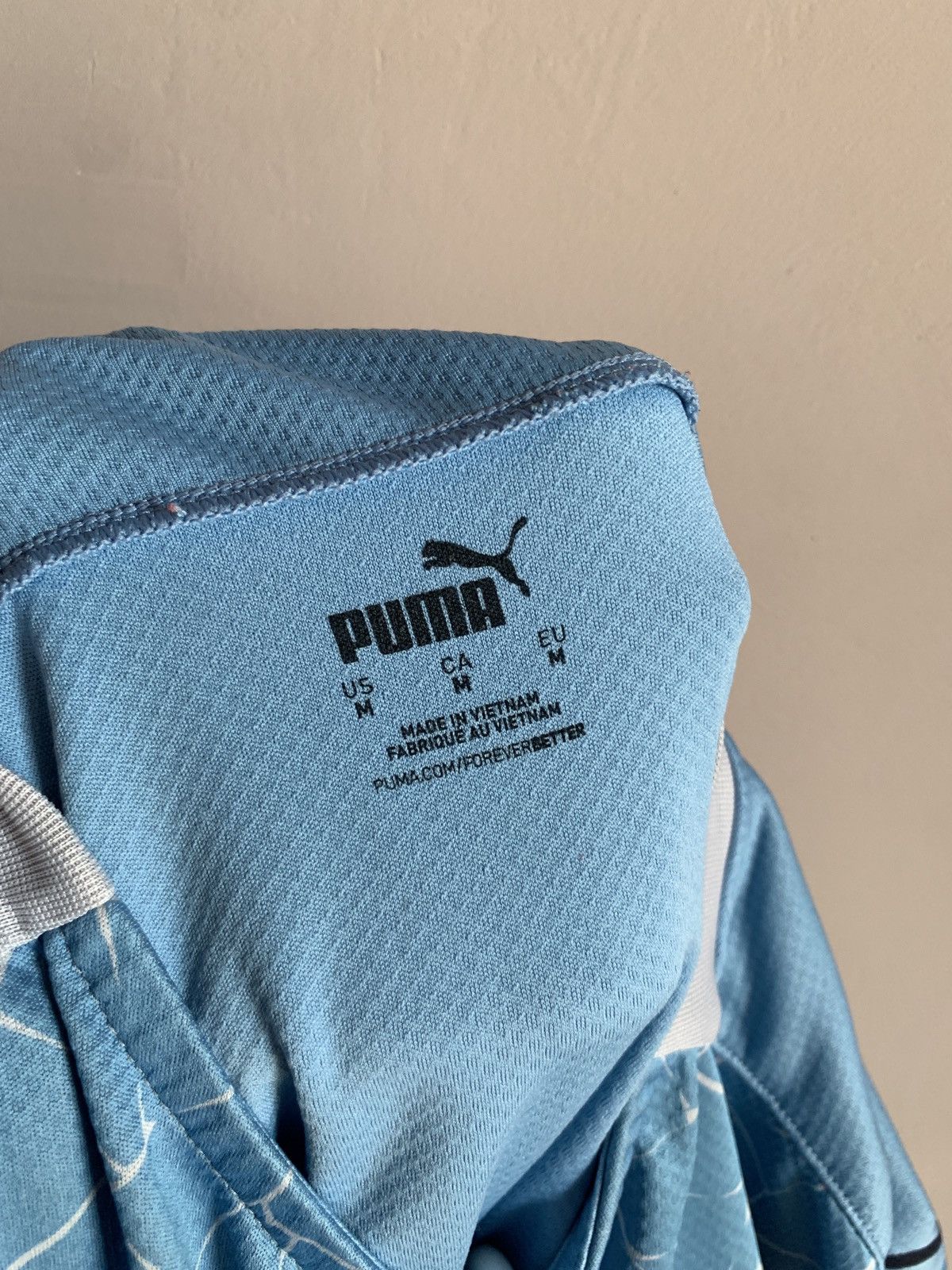 Puma Manchester City 2019 Home Football Shirt Puma Soccer Jersey Size US M / EU 48-50 / 2 - 13 Thumbnail