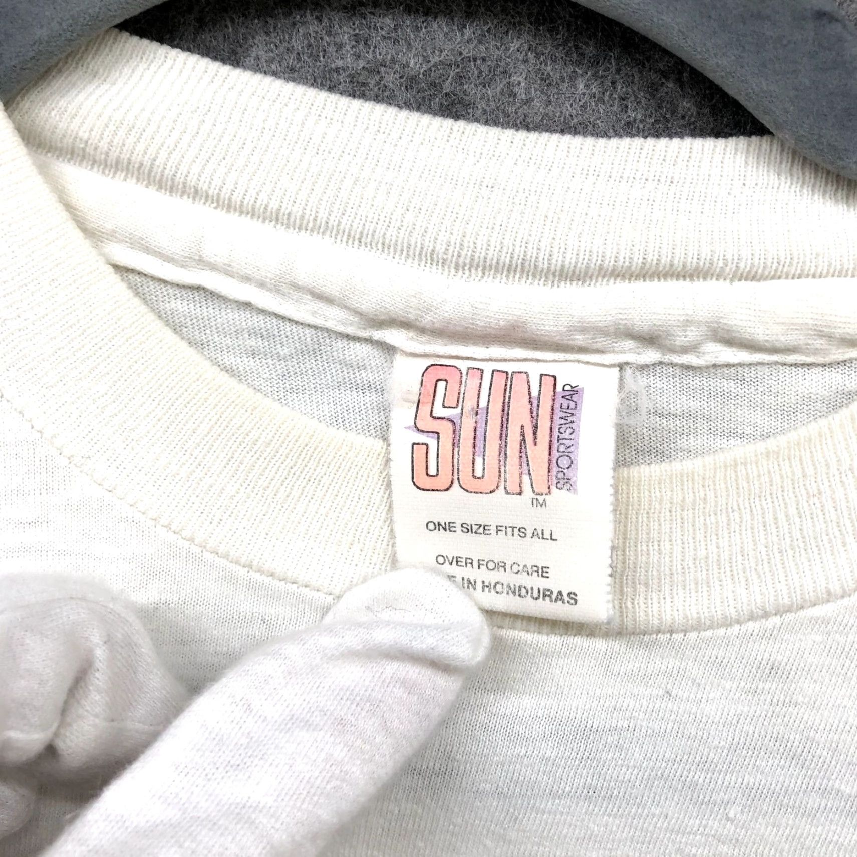 Sunray Sportswear VINTAGE Sun Sportswear Zodiac Graphic Cotton T-Shirt Women’s L White Casual Astrology Horoscope Cropped 90s Size L / US 10 / IT 46 - 7 Thumbnail