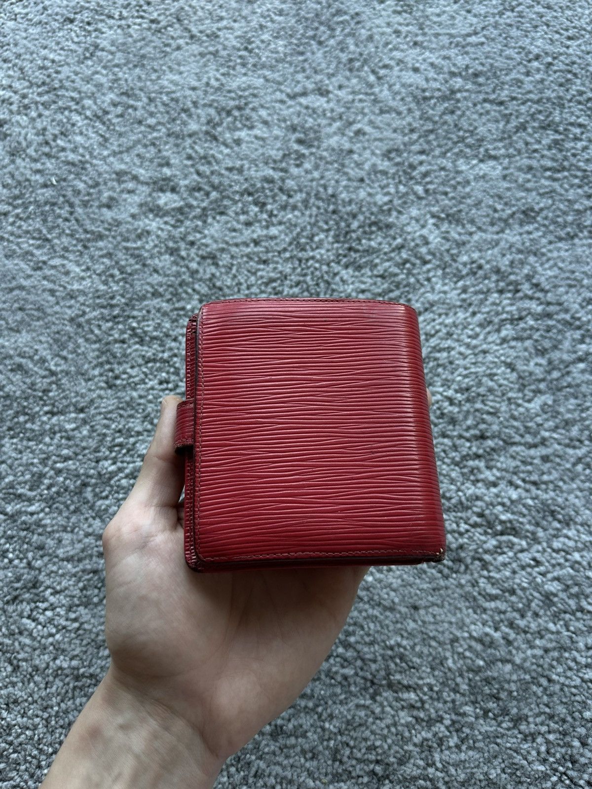 Louis Vuitton Louis Vuitton Epi Bifold Wallet Size ONE SIZE - 4 Thumbnail