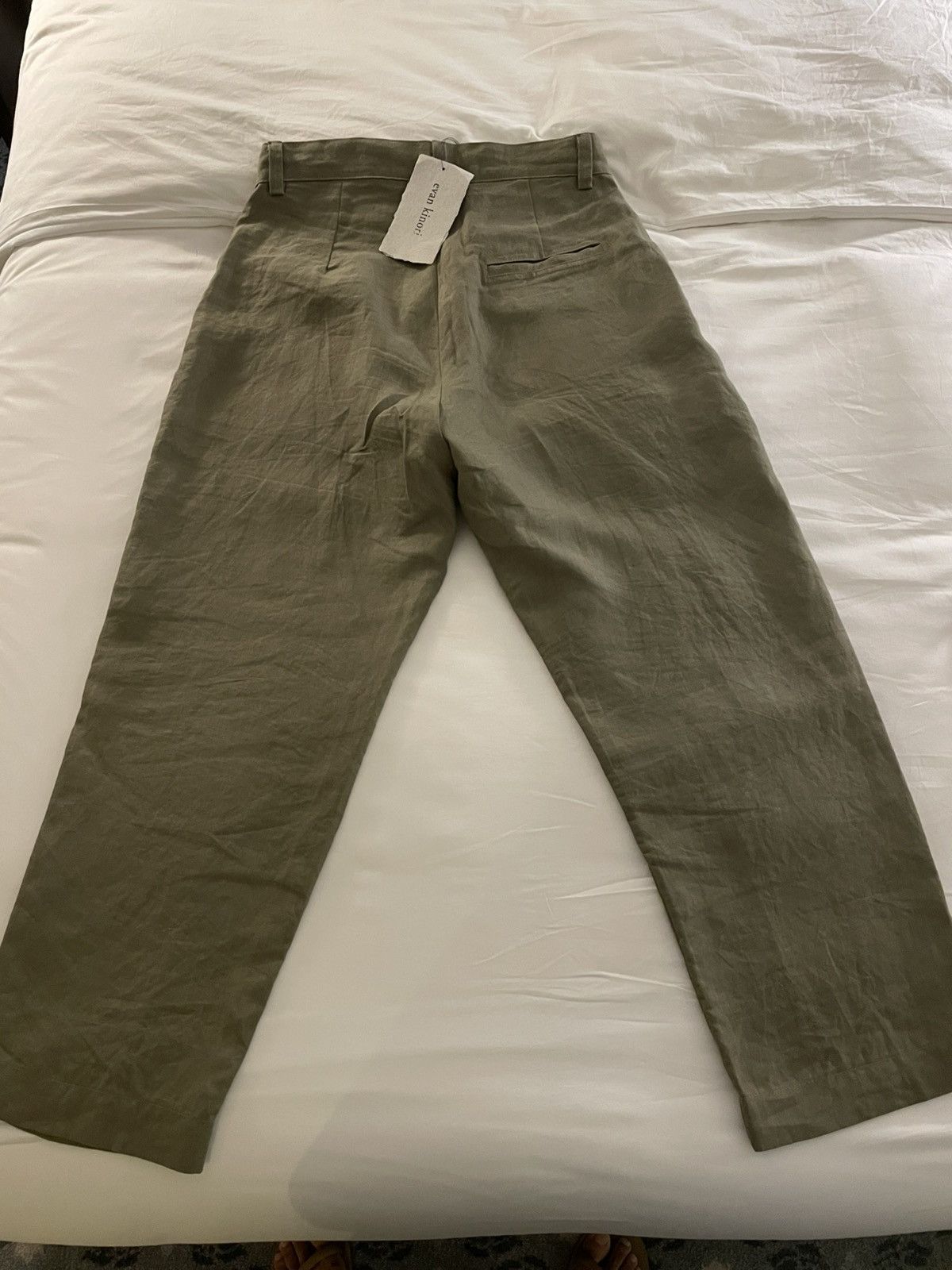 Evan Kinori Single Pleat Linen Trouser Size US 30 / EU 46 - 2 Thumbnail