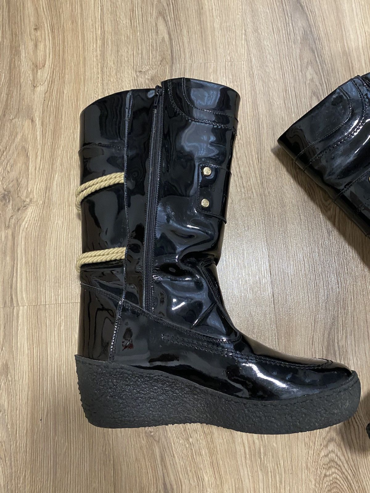 Burberry Burberry Black Patent Leather Snow Boot Size: 41 Size US 11 / IT 41 - 7 Thumbnail