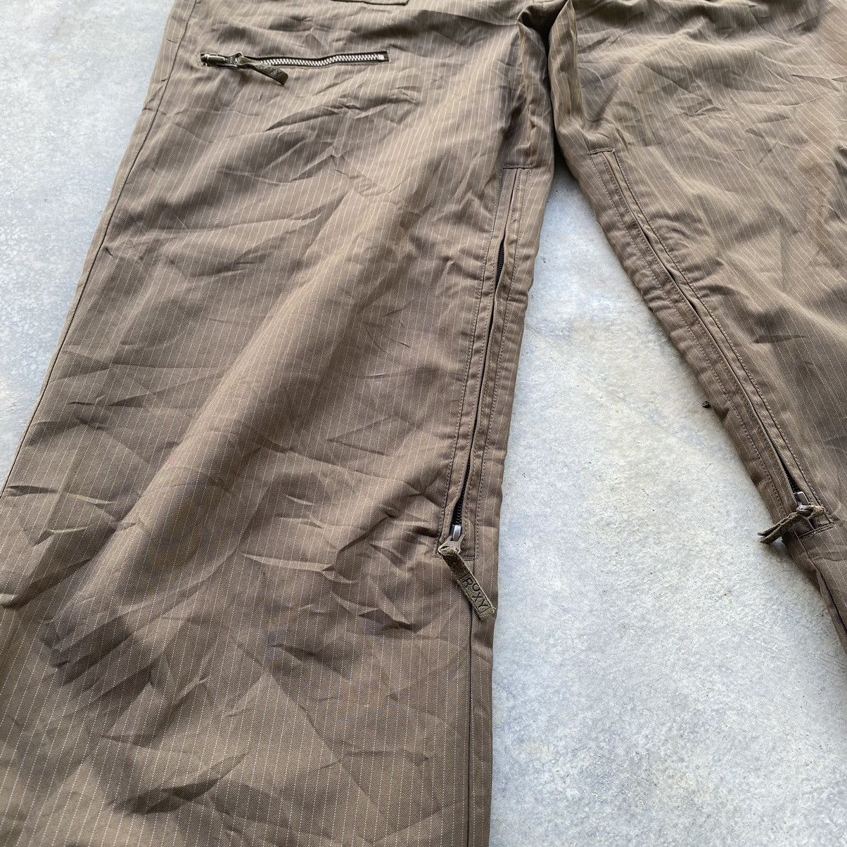 Beauty Beast × Quiksilver × Vintage Roxy Snow Bondage Multi Zip Pocket Ski Pants Size US 36 / EU 52 - 4 Thumbnail