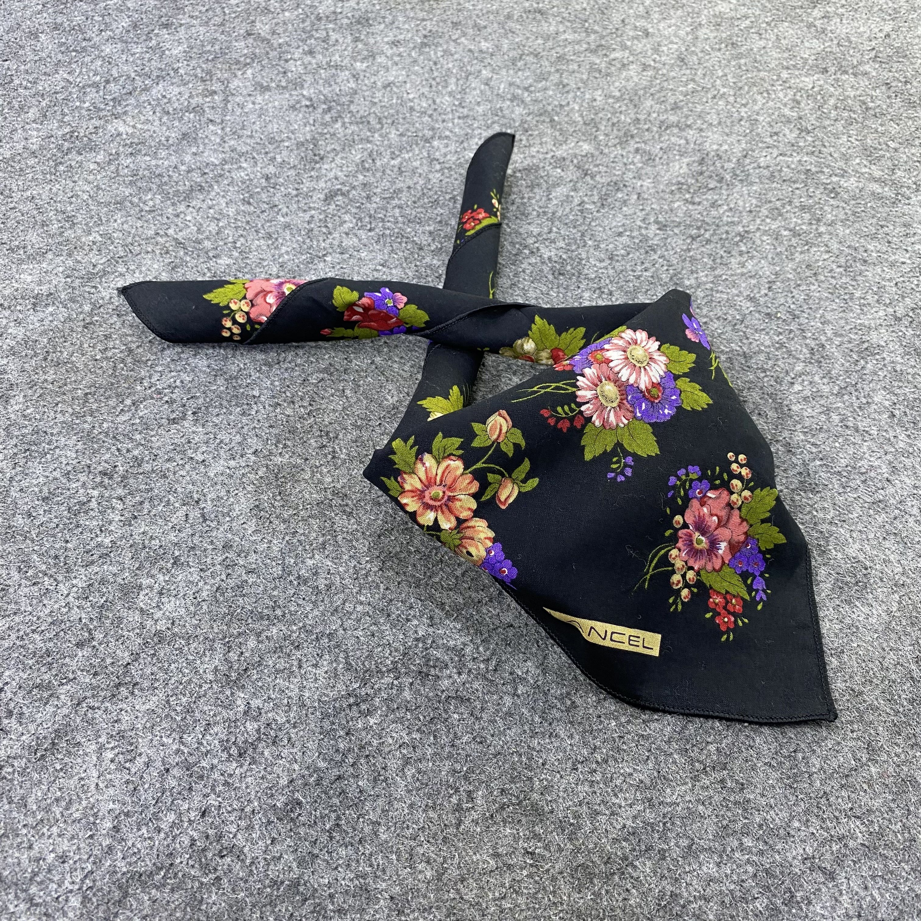 Lancel Lancel Handkerchief Neckerchief Bandana-B1933 Size ONE SIZE - 1 Thumbnail