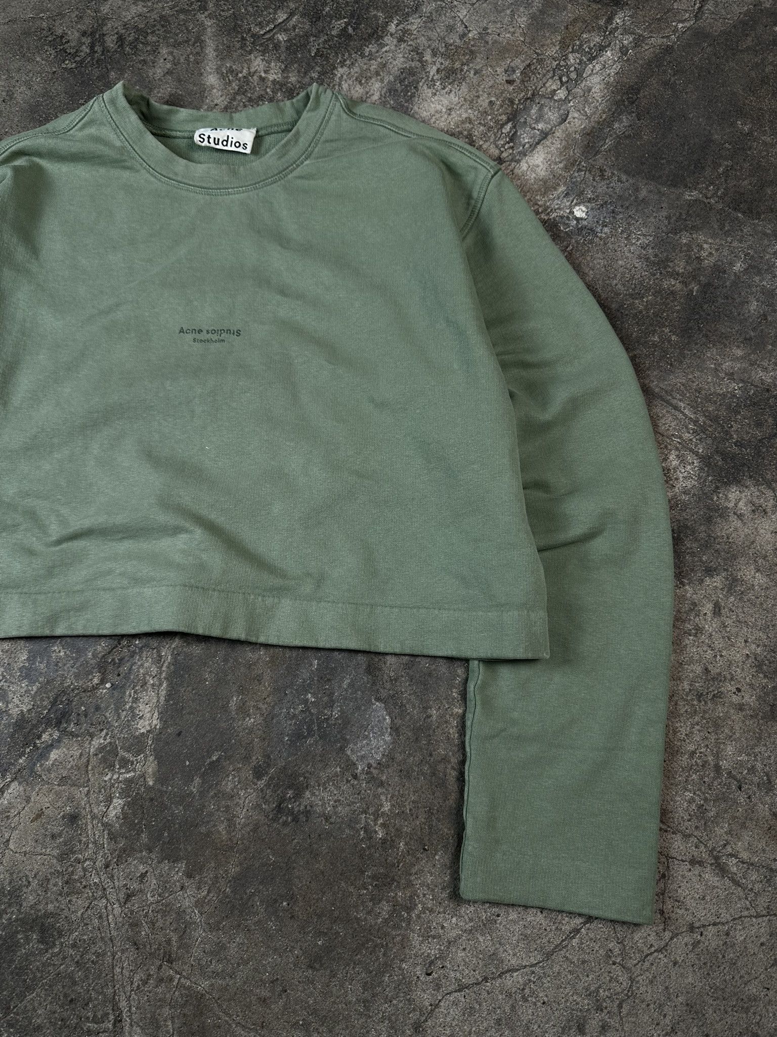 Acne Studios Acne Studios Logo Boxy Cropped Crewneck 1996 Size M / US 6-8 / IT 42-44 - 3 Thumbnail