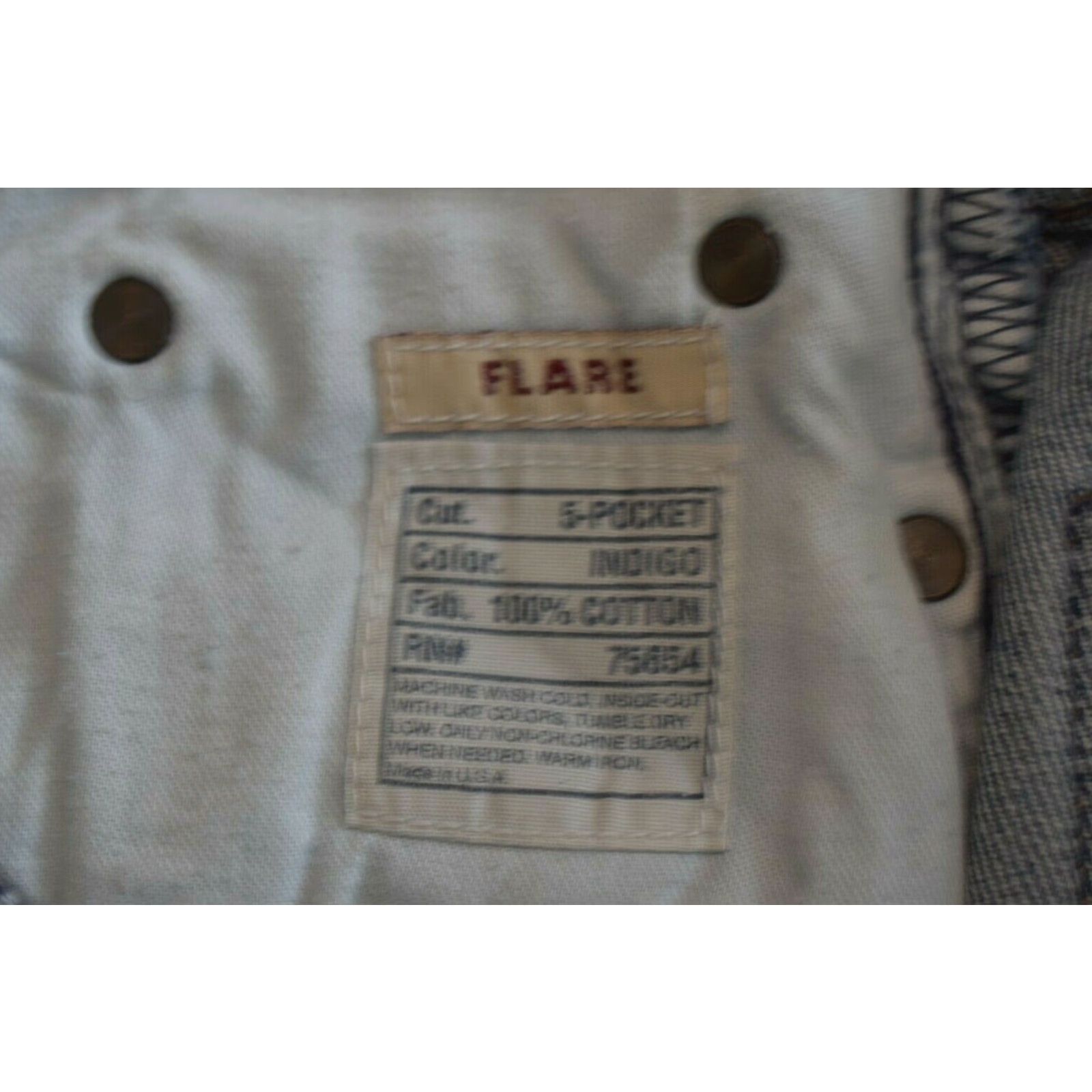 Abercrombie & Fitch Vintage Abercrombie & Fitch Button Fly Flare Jeans Womens 4 Actual 30x32 USA Size 30" / US 8 / IT 44 - 6 Thumbnail