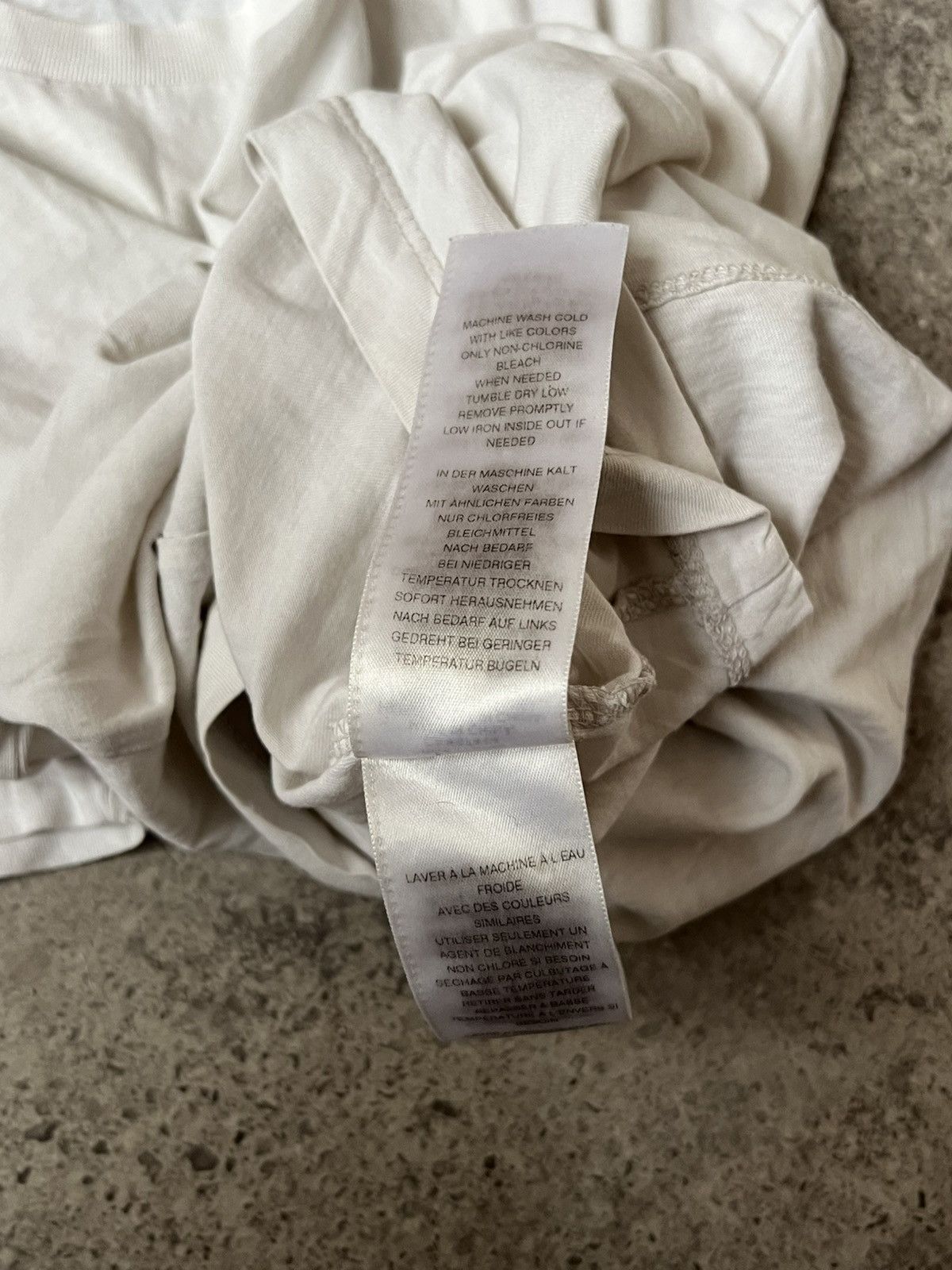 True Religion × Vintage Vintage 90s True Religion Sun Faded T-shirt Size US M / EU 48-50 / 2 - 7 Thumbnail