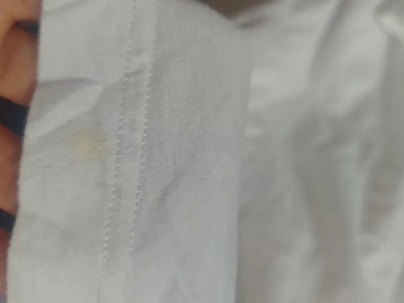 Vetements Vetements Short-sleeve size L with a stain, see last pictu Size US L / EU 52-54 / 3 - 6 Thumbnail